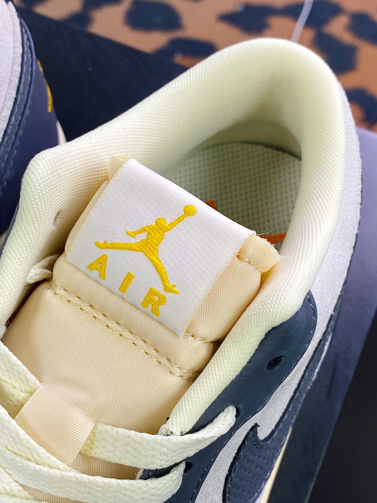 200 Air Jordan Retro 1 Low”UNC Grey”AJ1乔丹一代DZ5376-469