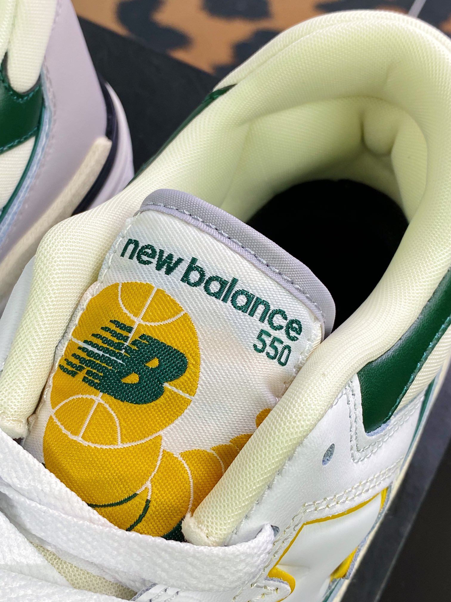 NB BB550 Series Classic Retro Low Top Casual Sports Basketball Shoes ”Leather White Gray Dark Green Yellow” BB550PWC