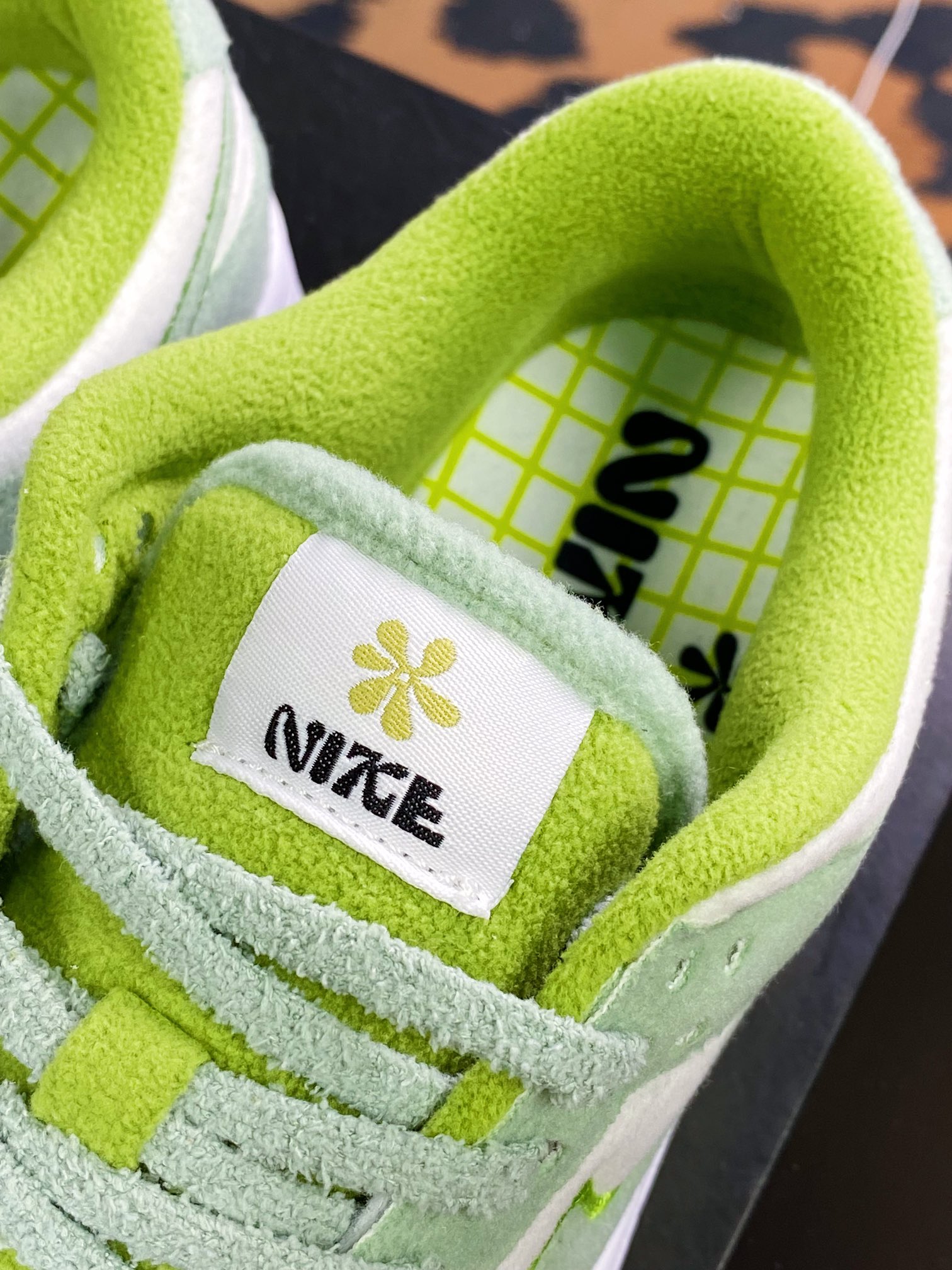 260 SB Dunk Low”Medium Olive”扣篮系列低帮休闲运动滑板板鞋DQ7579-300