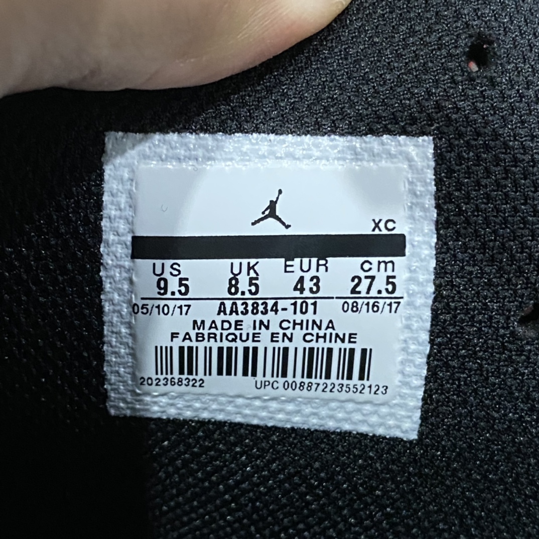 图片[5]-OG纯原 OFF-WHITE x Air Jordan AJ1 OW联名芝加哥白红 AA3834-101 原盒原配 鞋面网纱、后跟港宝等材料 均采购来自原厂 针车孔深度 标语字体大小间距 侧边外露海绵 极致还原乱真 所有模具原鞋拆解开发 打造市售最强版本 尺码：36 36.5 37.5 38 38.5 39 40 40.5 41 42 42.5 43 44 44.5 45 46 47.5-选品中心