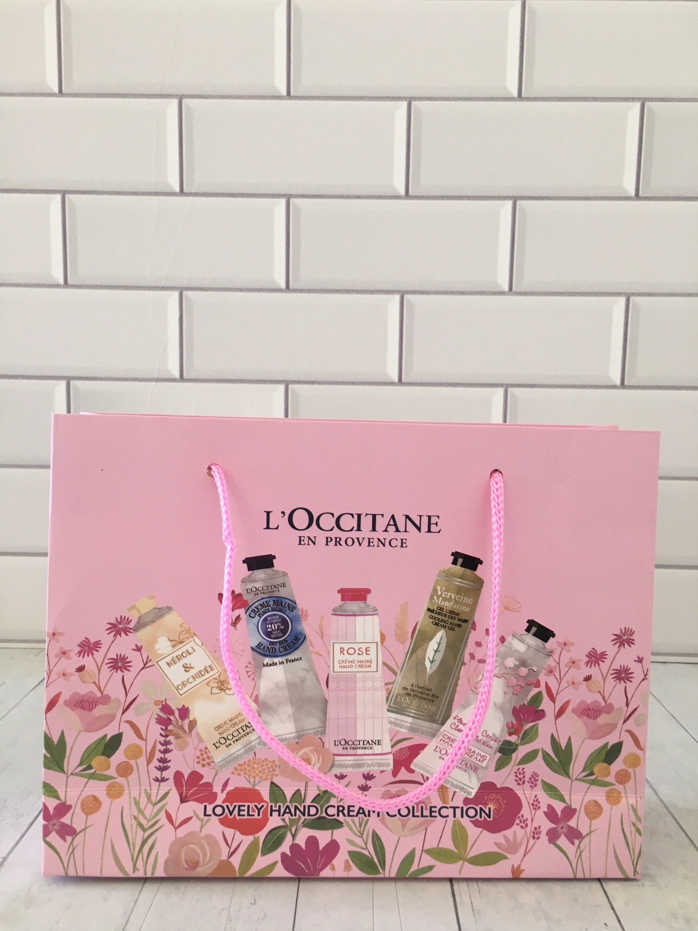 L'Occitane Lovely Hand Cream Collection, 5-Piece Set, Travel Exclusive 6 i1665373272 4627 6