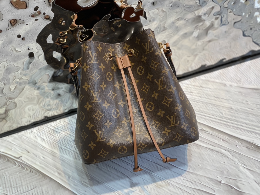 NO:176324,M44887 Caramel More details appreciation,19860909M44887 焦糖 更多细节鉴赏,,Bag