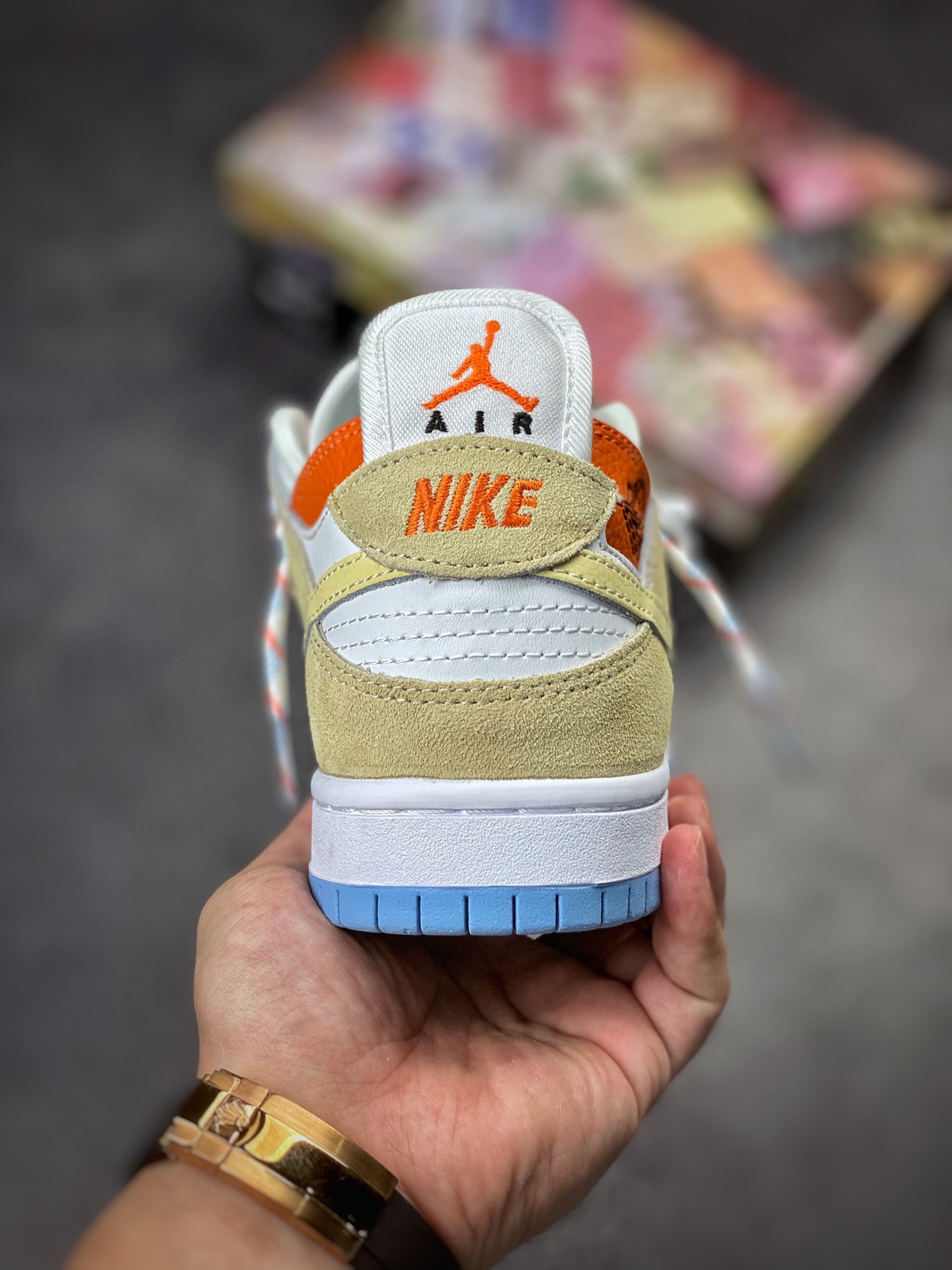 Nike Dunk SB Paris Fashion Week catwalk model DC9936-034-Top High Quatity Cheap Sneakers Fashion Clothing Clothes Bags handbags Shoes of all Brand wholesale With The best Quality And Beautiful Price from China Factory Chinese suppliers wholesaler seller Nike Dunk SB Paris Fashion Week catwalk model DC9936-034