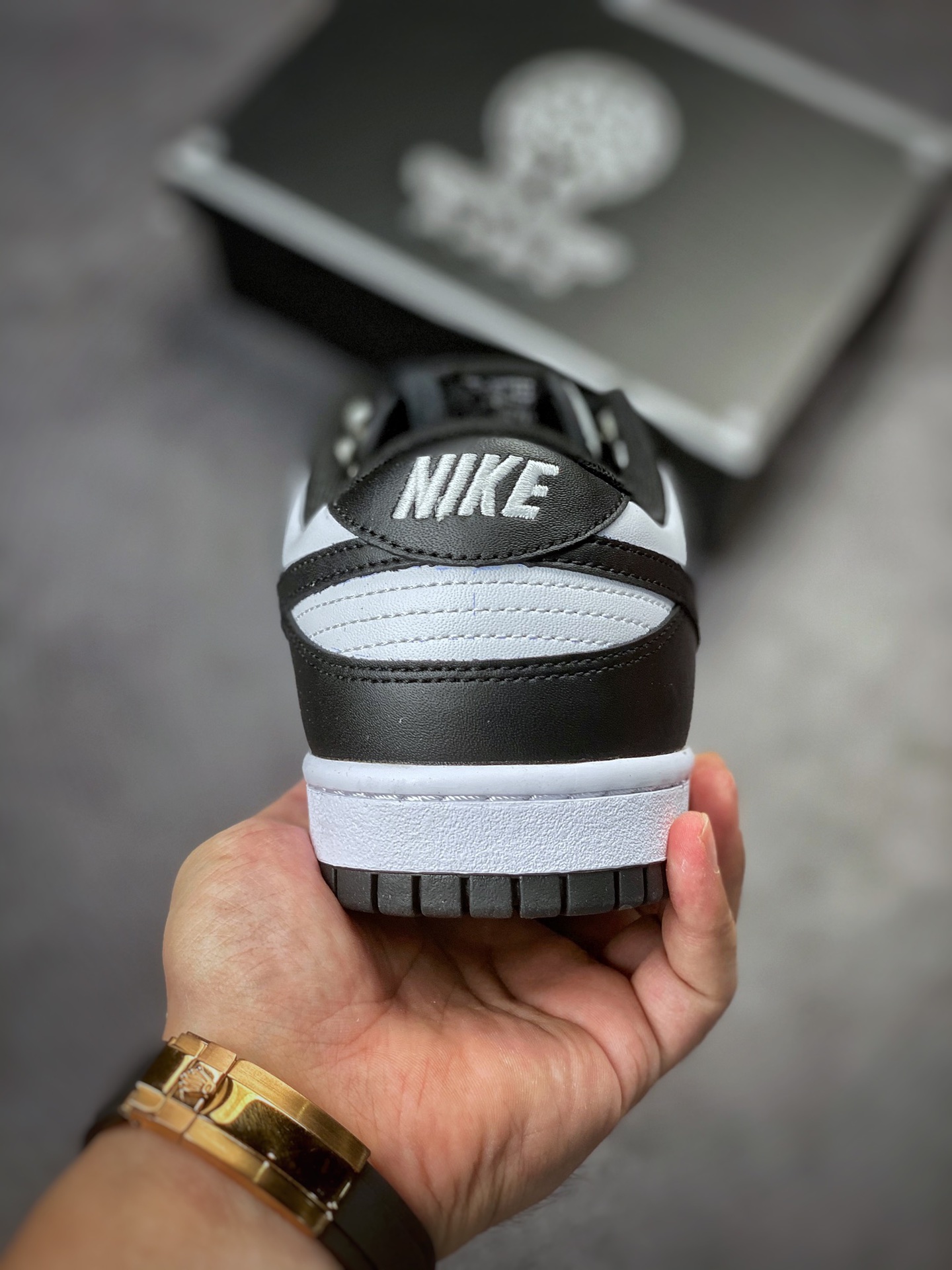NIKE SB Dunk Low Retro Crow Heart Plaid Graffiti DD1391-100