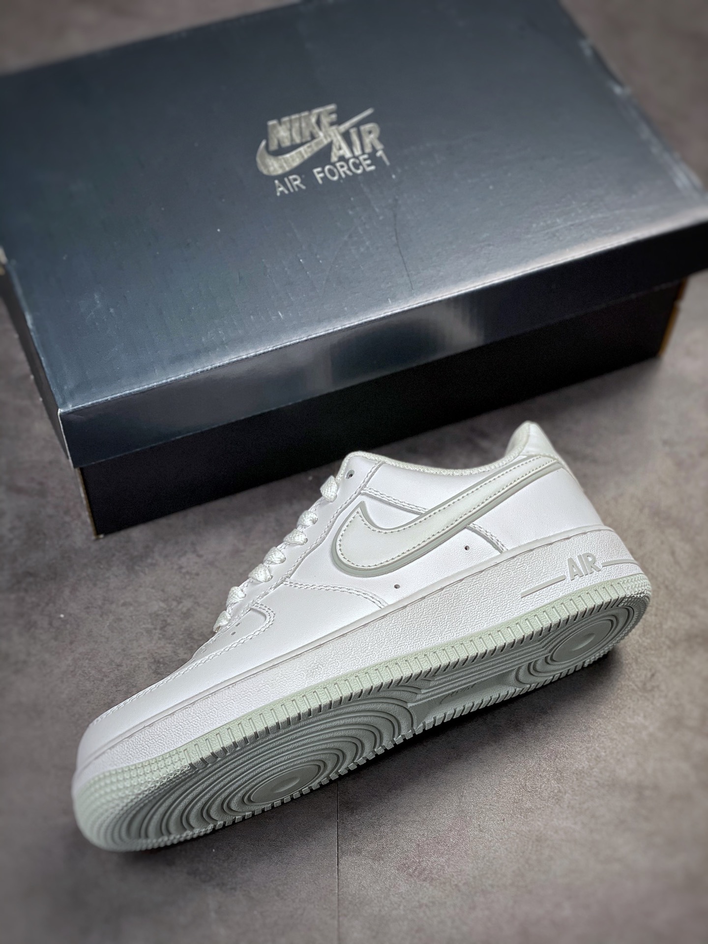 190 Nike Air Force 1 Low 07 白灰 DV0788-100