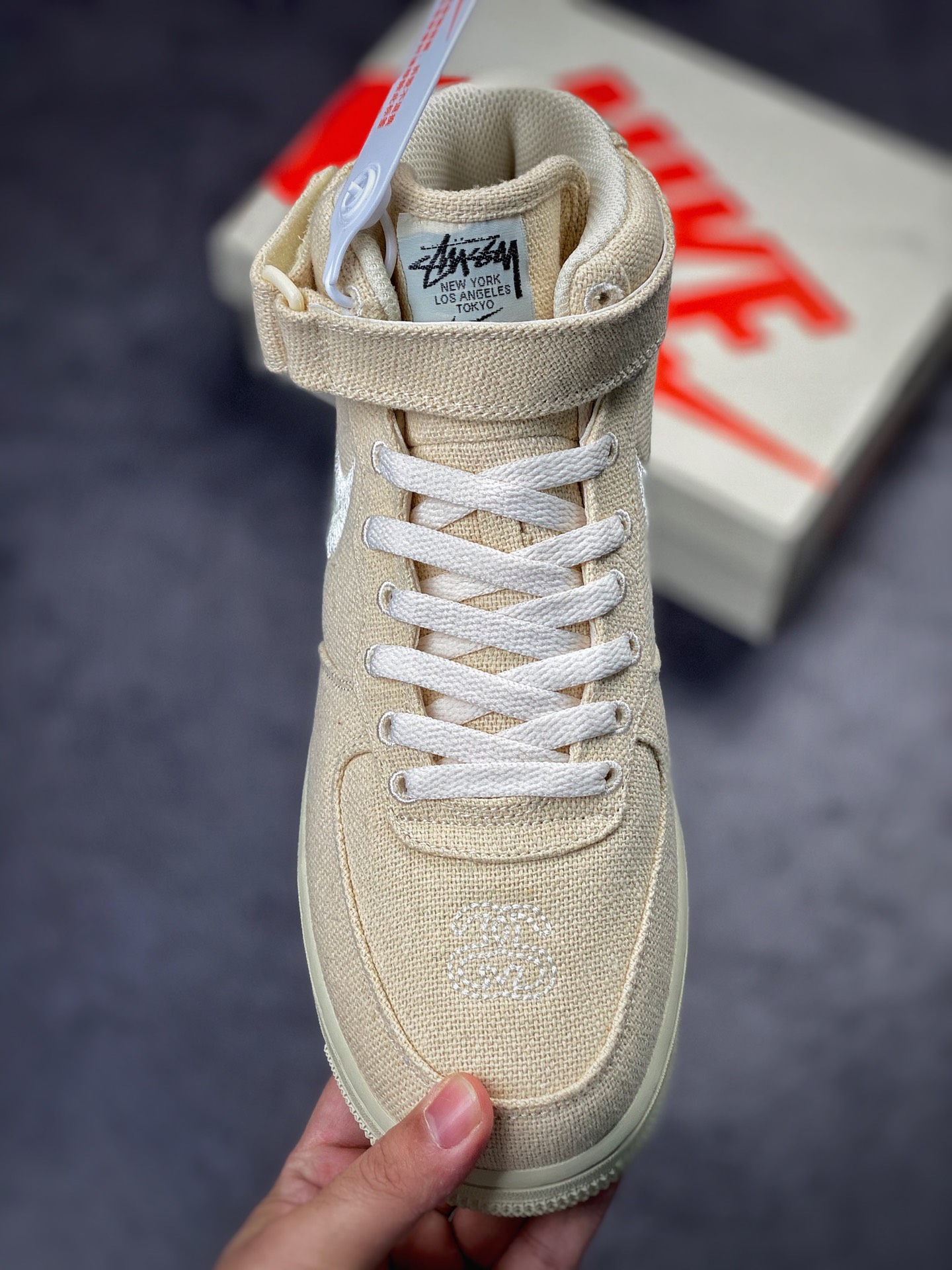 270 Stussy x Air Force 1 Mid ”White Cool” 斯图西联名空军 DJ7841-200