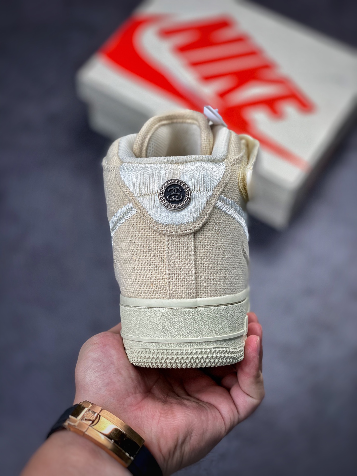 270 Stussy x Air Force 1 Mid ”White Cool” 斯图西联名空军 DJ7841-200
