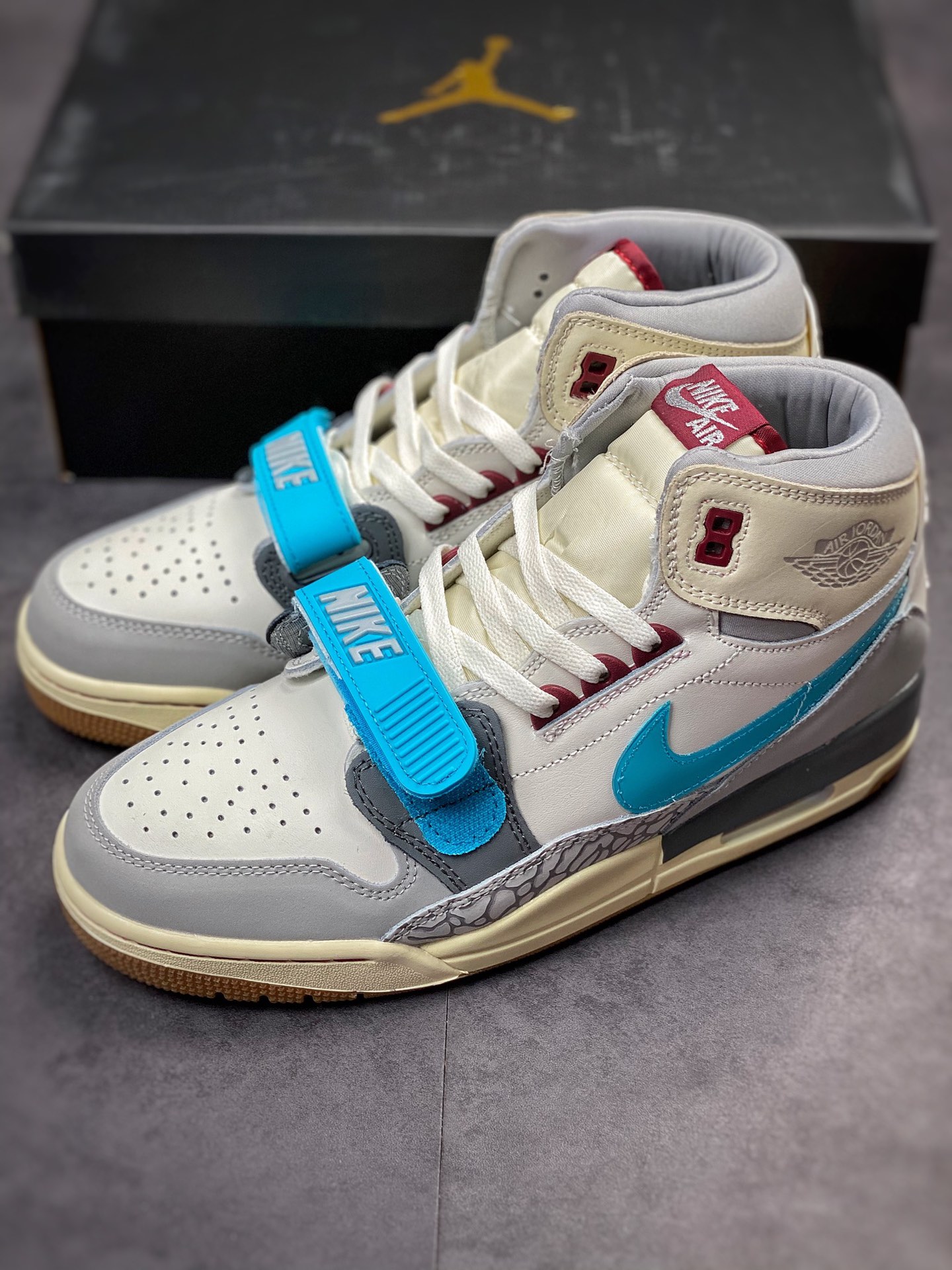 210 Air Jordan Legacy 312 白灰蓝 FB1875-141