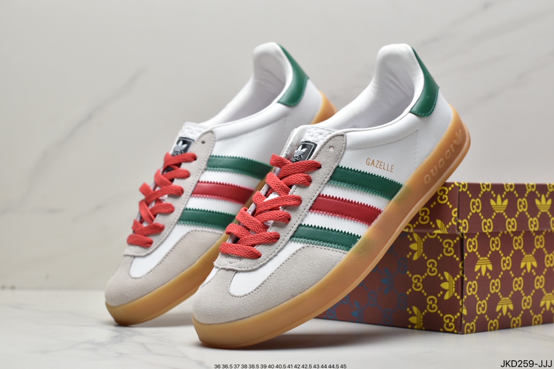 Adidas originals classic shoe type Gazalle is modeled on 707848 9STUO 4860