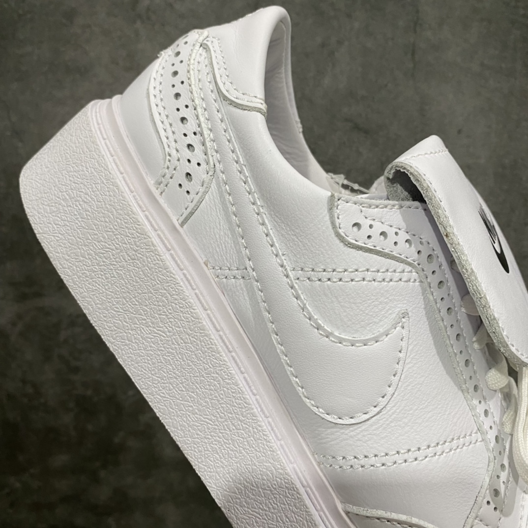 图片[7]-顶级纯原PEACEMINUSONE x NK KWONDO 1 权志龙 3.0 重磅联名DH2482-100 纯原生产线出品 全码补货 巴洛克时尚风格 经典雕花结合球鞋文化 原档案私模 鞋底隐藏开裂纹路细节 同步原厂硫化工艺 区分低端市场冷粘 原厂小羊皮 质感纹路完全一致原版 后跟小雏菊电绣遵循原版数据制作 翻折鞋舌高频LOGO 分区三个码段 鞋舌可拆卸设计 一鞋两穿 尺码：36-46-选品中心