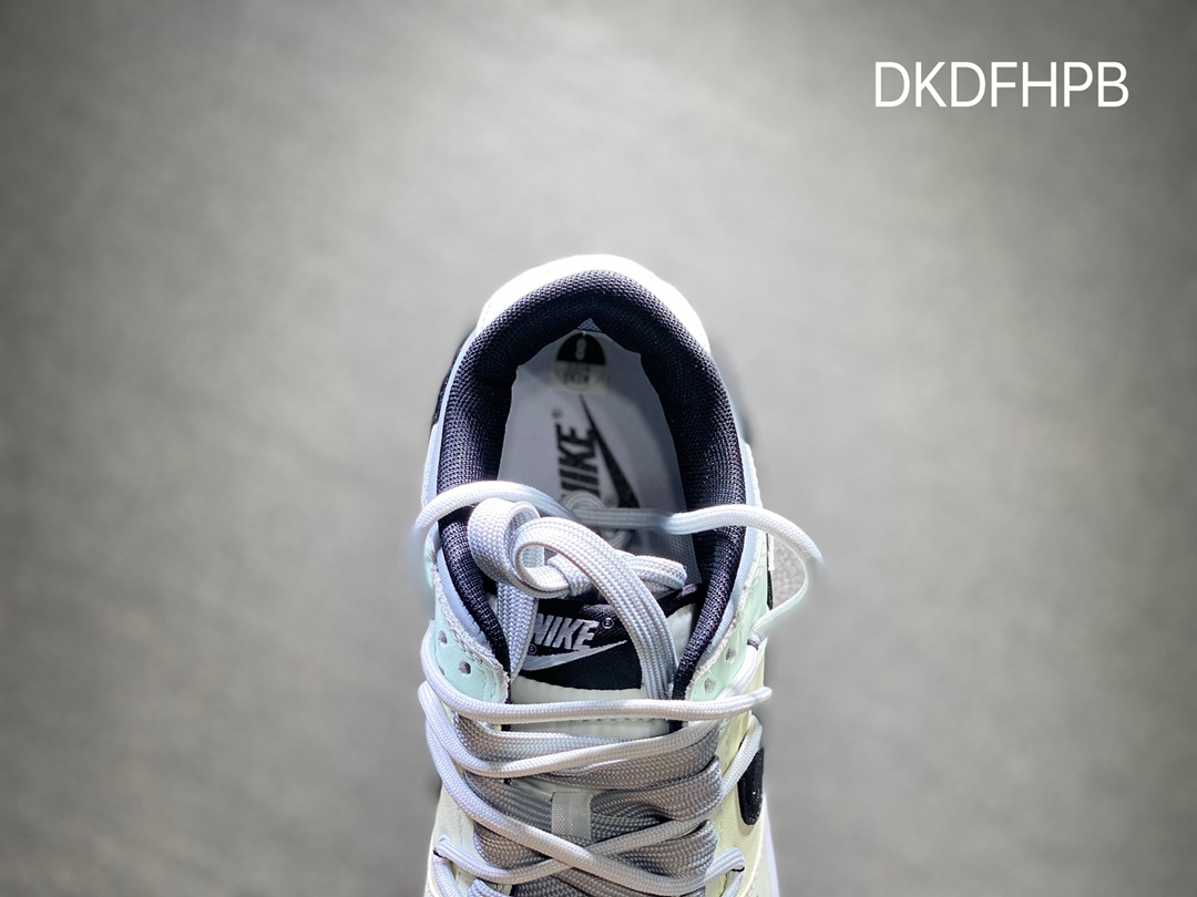 260 Nike SB dunk Low 低帮休闲运动滑板板鞋  DD1391-100