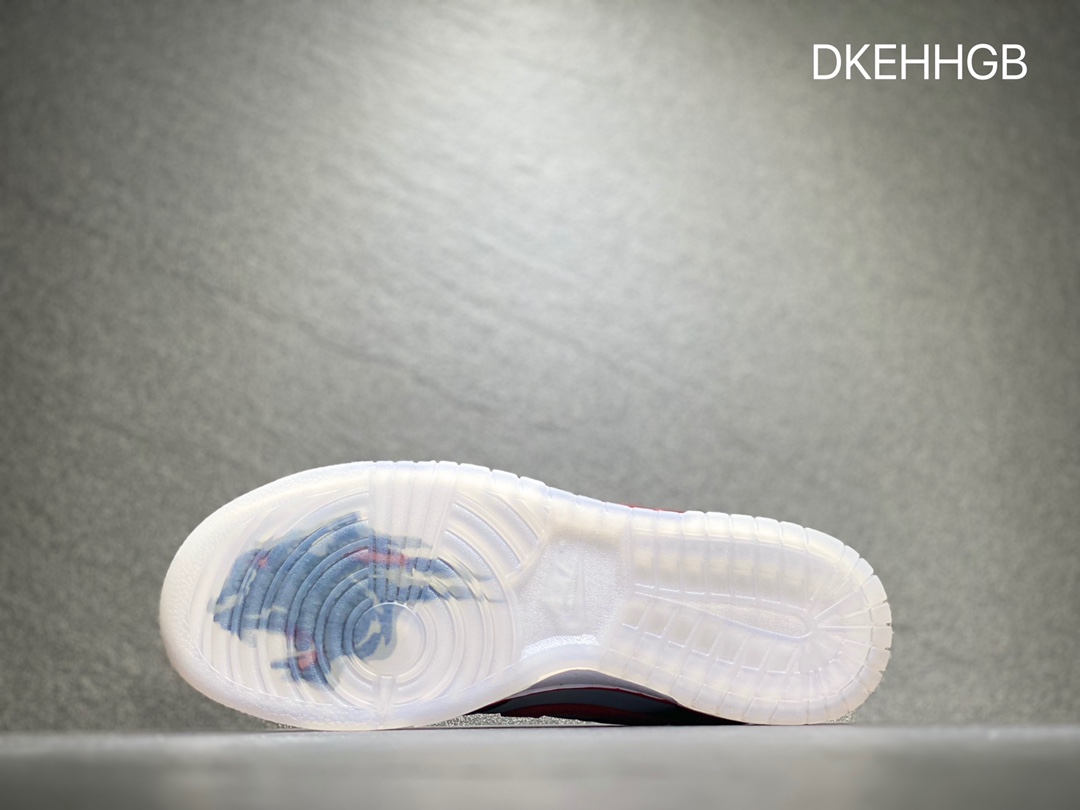 380 Nike SB dunk Low 低帮休闲运动滑板板鞋 DR6189-001