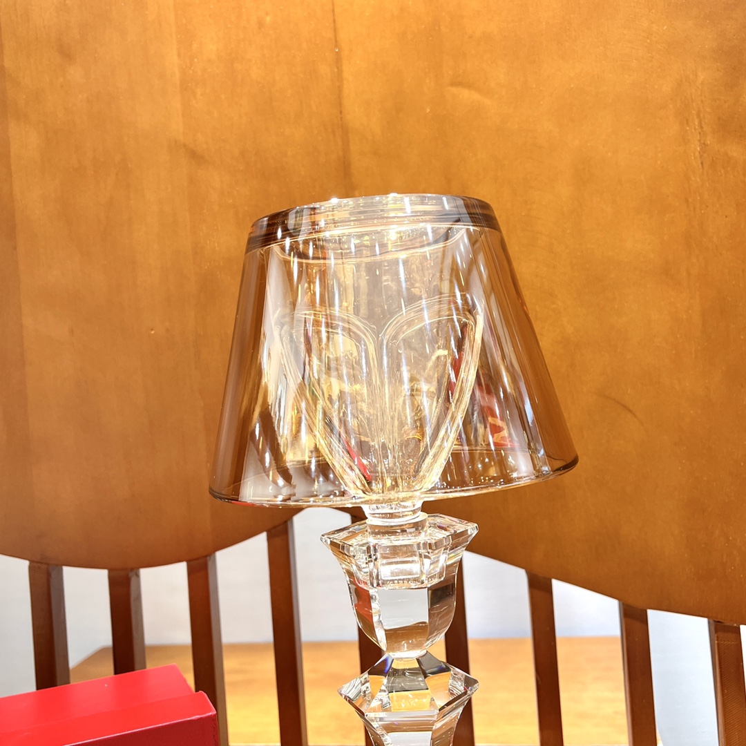 Louis Vuitton Baccarat/巴卡拉 HARCOURT哈酷系列-热情之火烛台