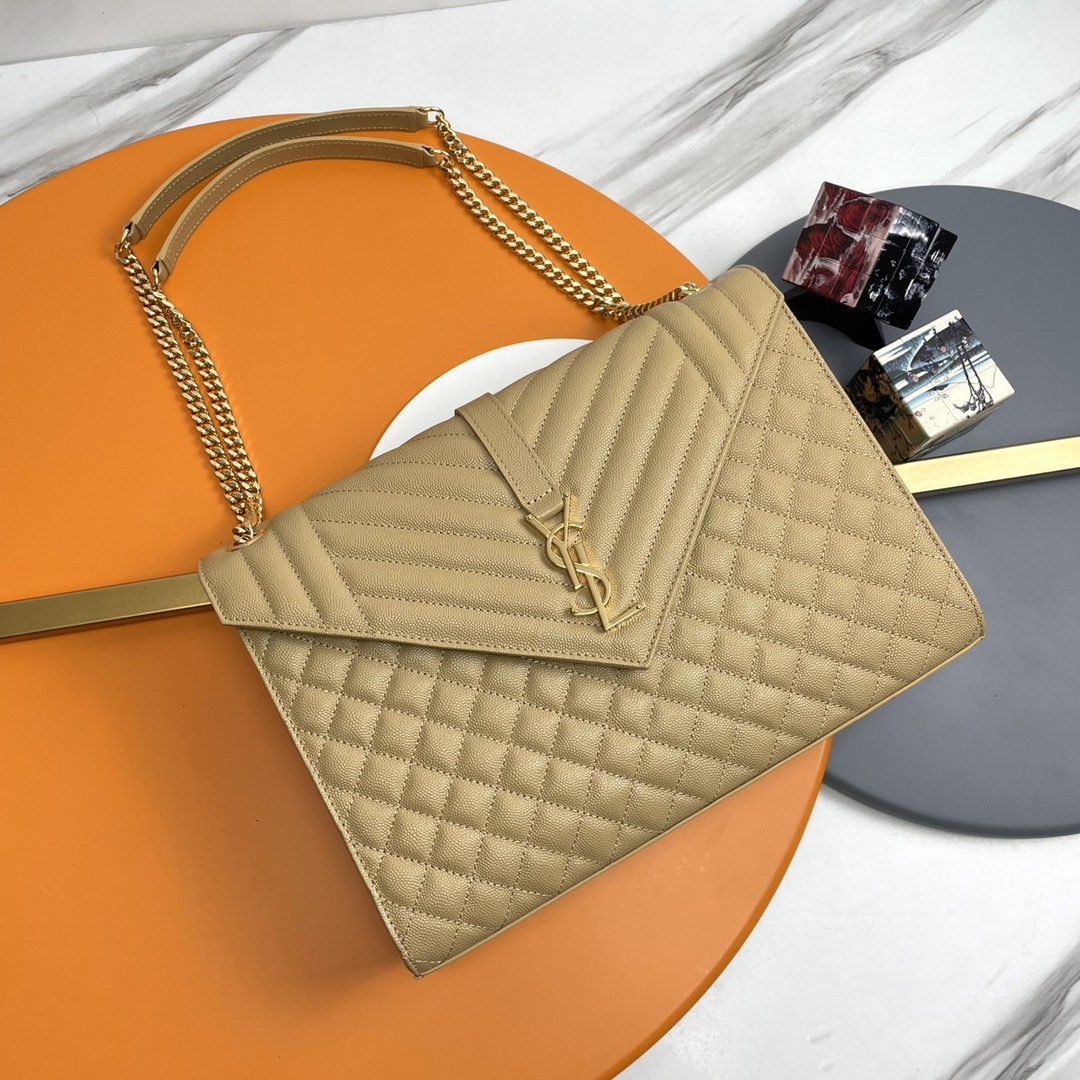 #𝑬𝒏𝒗𝒆𝒍𝒐𝒑𝒆#【Pedido original】P## Súper increíble, bolso de sobre de cuero genuino acolchado con grano medio. Lo c…