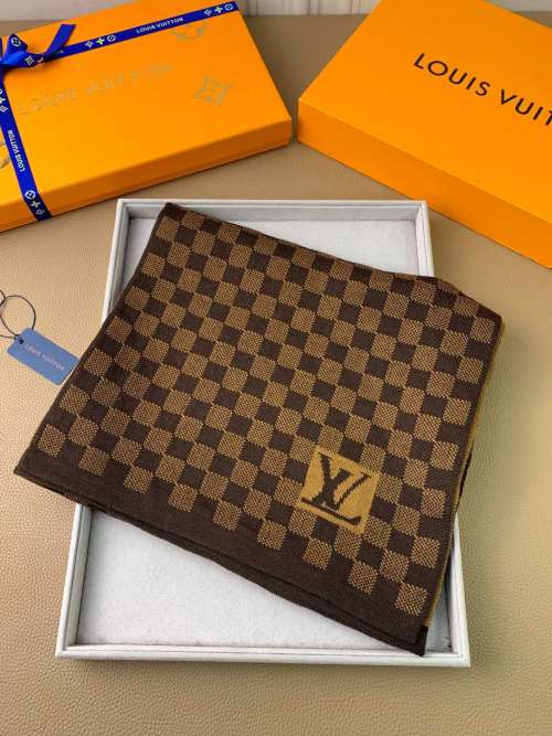 Louis Vuitton Men's Wool Scarf - Classic Damier Pattern, Soft and Stylish 1 Louis Vuitton Men's Wool Scarf - Classic Damier Pattern, Soft and Stylish