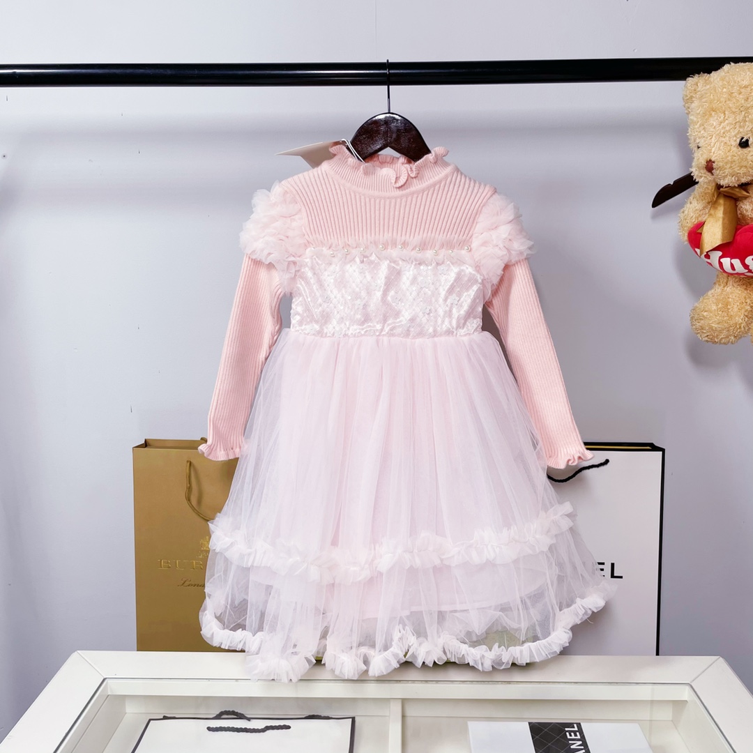 Luxurious and Stylish 2022 Miu Autumn Winter Sweaters: Customized and Crafted! - 图片 4