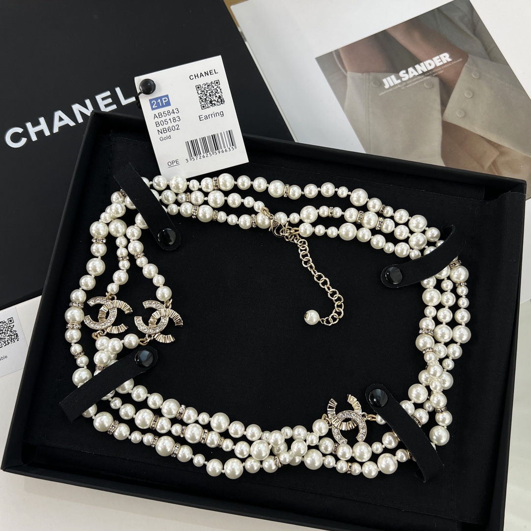 新款☑️CHANEL香奈儿双c珍珠项链毛衣链