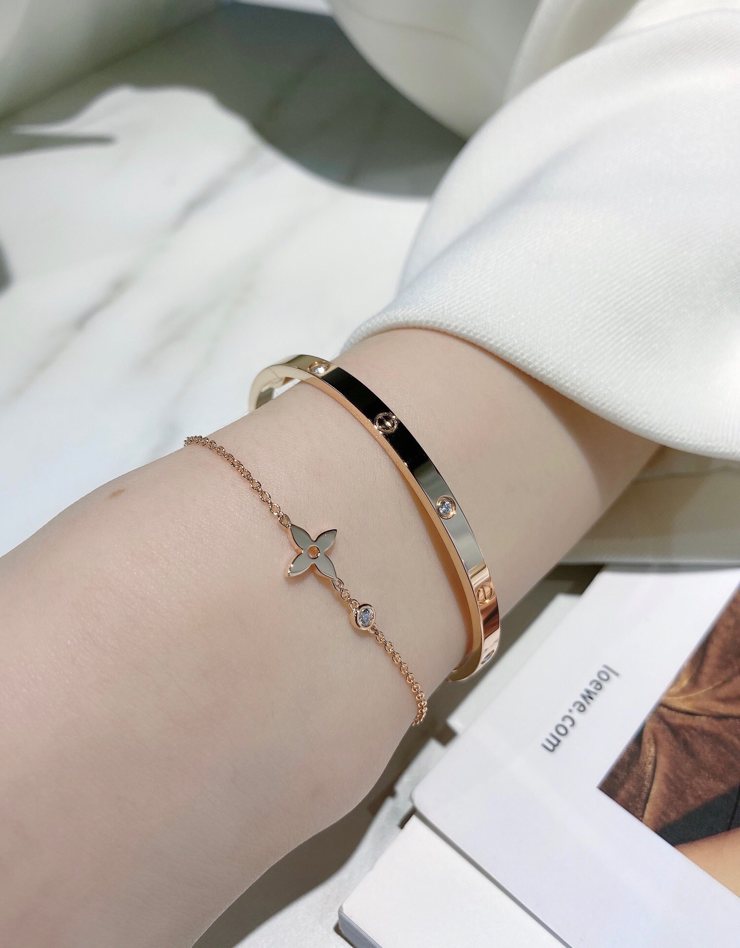 Cartier 款窄版6钻手镯