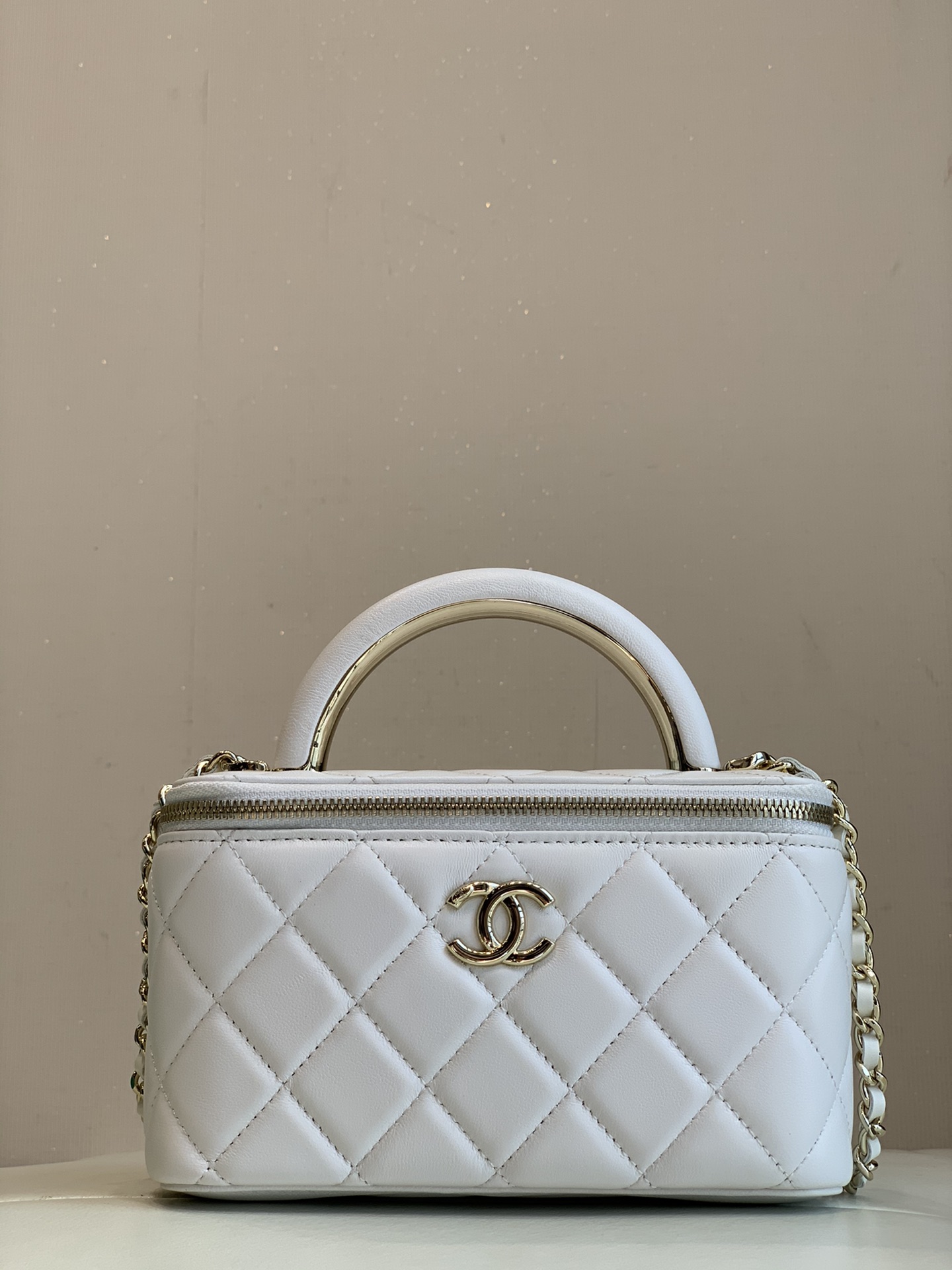 CHANEL nieuwe handgreep box bag, ruitpatroon lamsleer, stevige vorm, lippenstiftvak, Italiaans kanaal, origineel leer - topkwaliteit