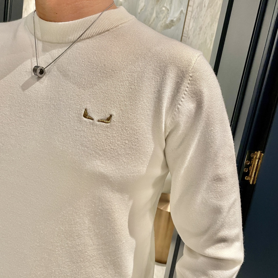 FD 2025AW秋冬新品 专柜同步 时尚别致罗纹圆领单穿打底必备款，采用羊毛混纺针织衫长袖毛衣，简约优