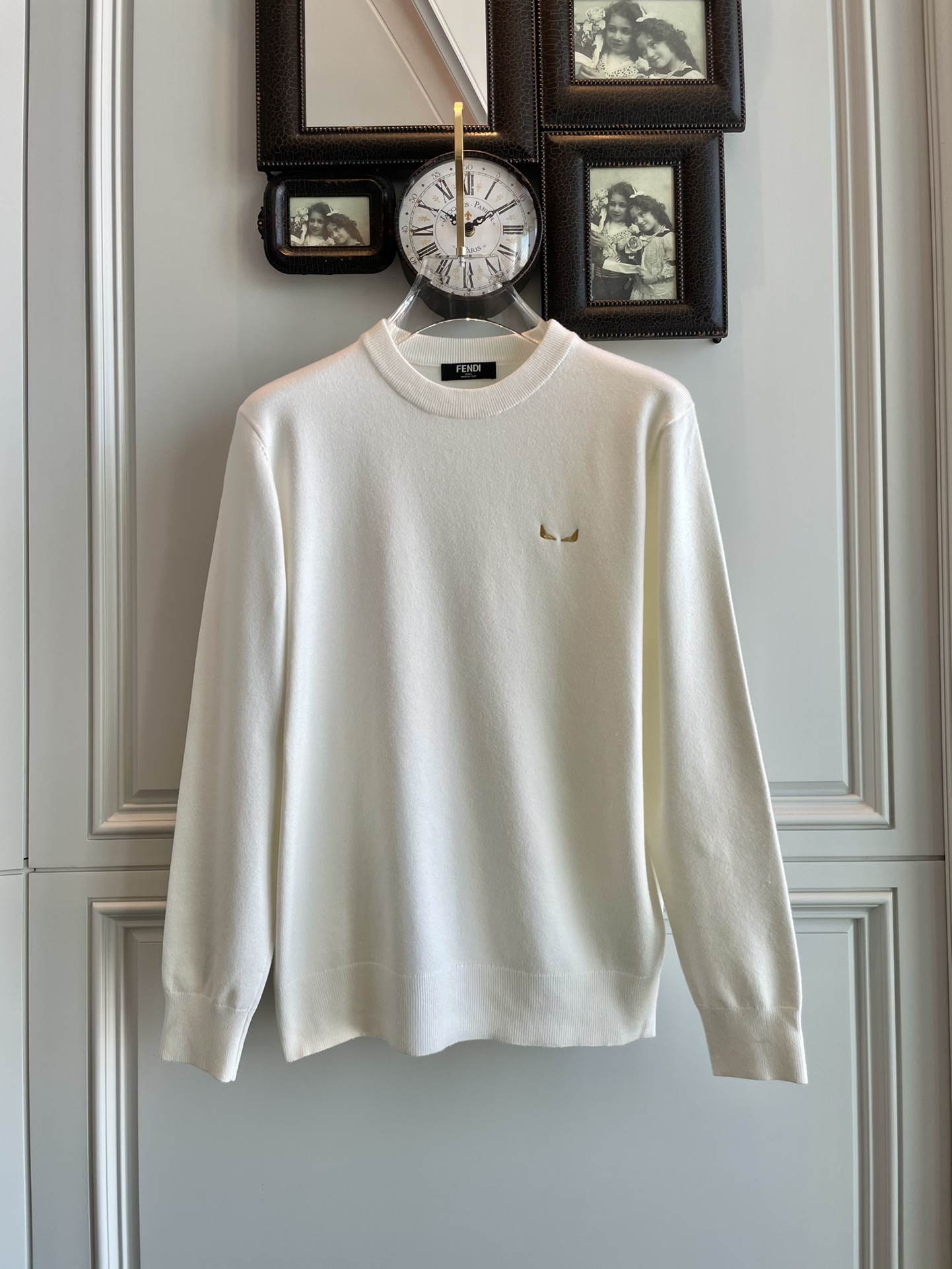 FD 2025AW秋冬新品 专柜同步 时尚别致罗纹圆领单穿打底必备款，采用羊毛混纺针织衫长袖毛衣，简约优