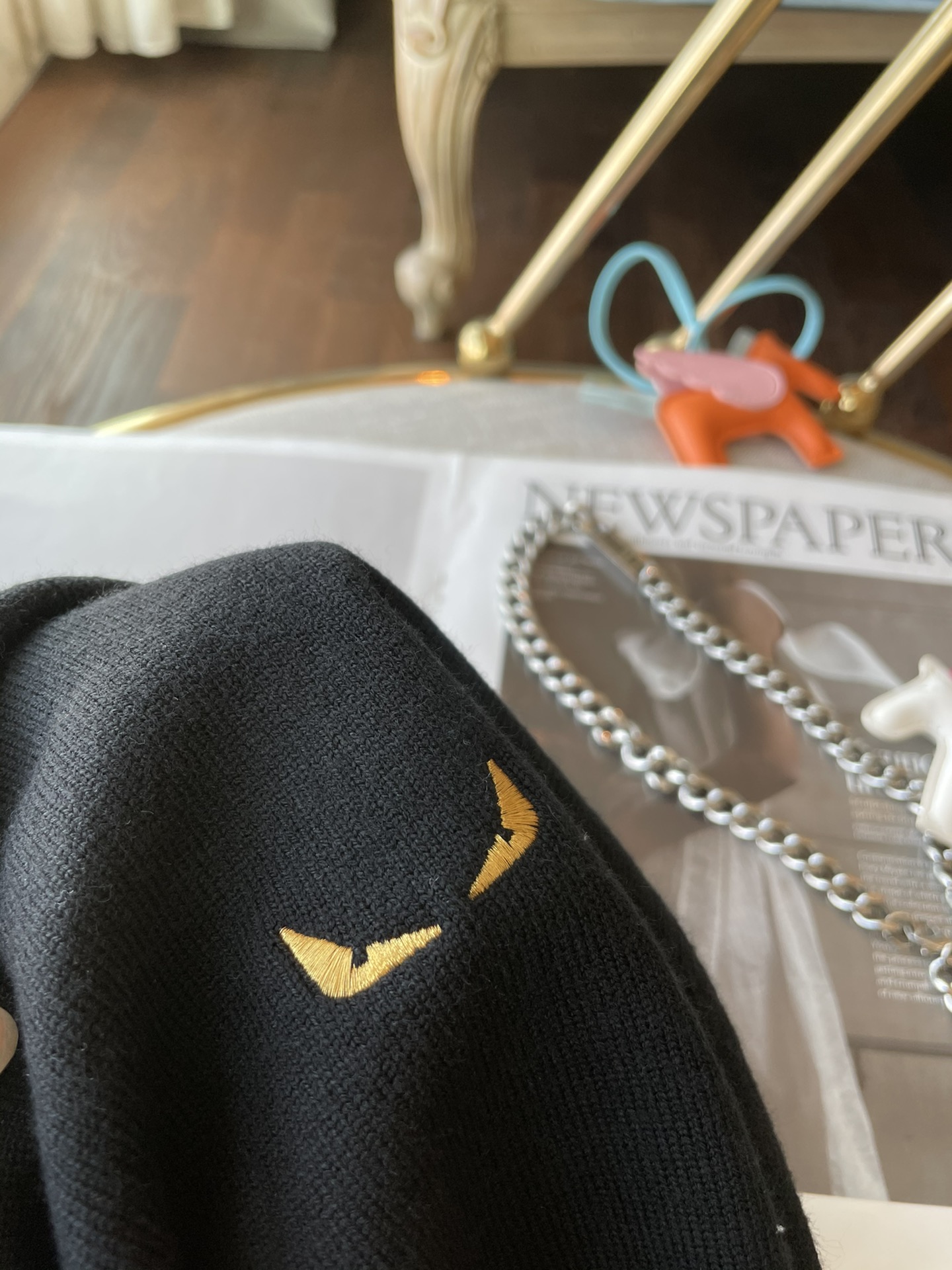 FD 2025AW秋冬新品 专柜同步 时尚别致罗纹圆领单穿打底必备款，采用羊毛混纺针织衫长袖毛衣，简约优