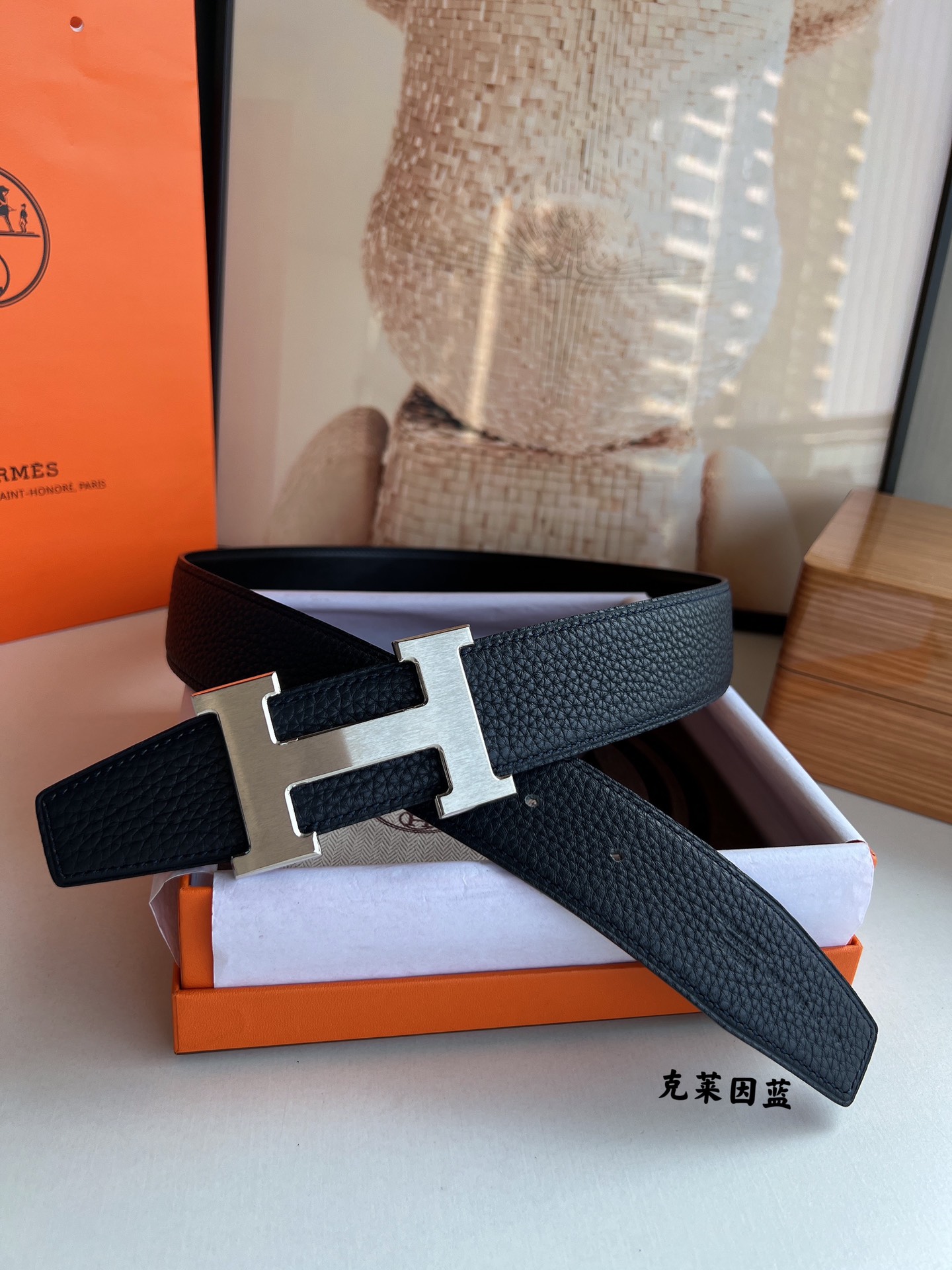 p165 代购正品级🛳爱马仕男士腰带 原单品质—随手实拍任何细节经得起检验，从材质到车线到油边到五金工艺，堪称完美，只有高品质才经得起如此随意无美颜无滤镜的真实展现，38mm的宽度适合儒雅绅士的你。