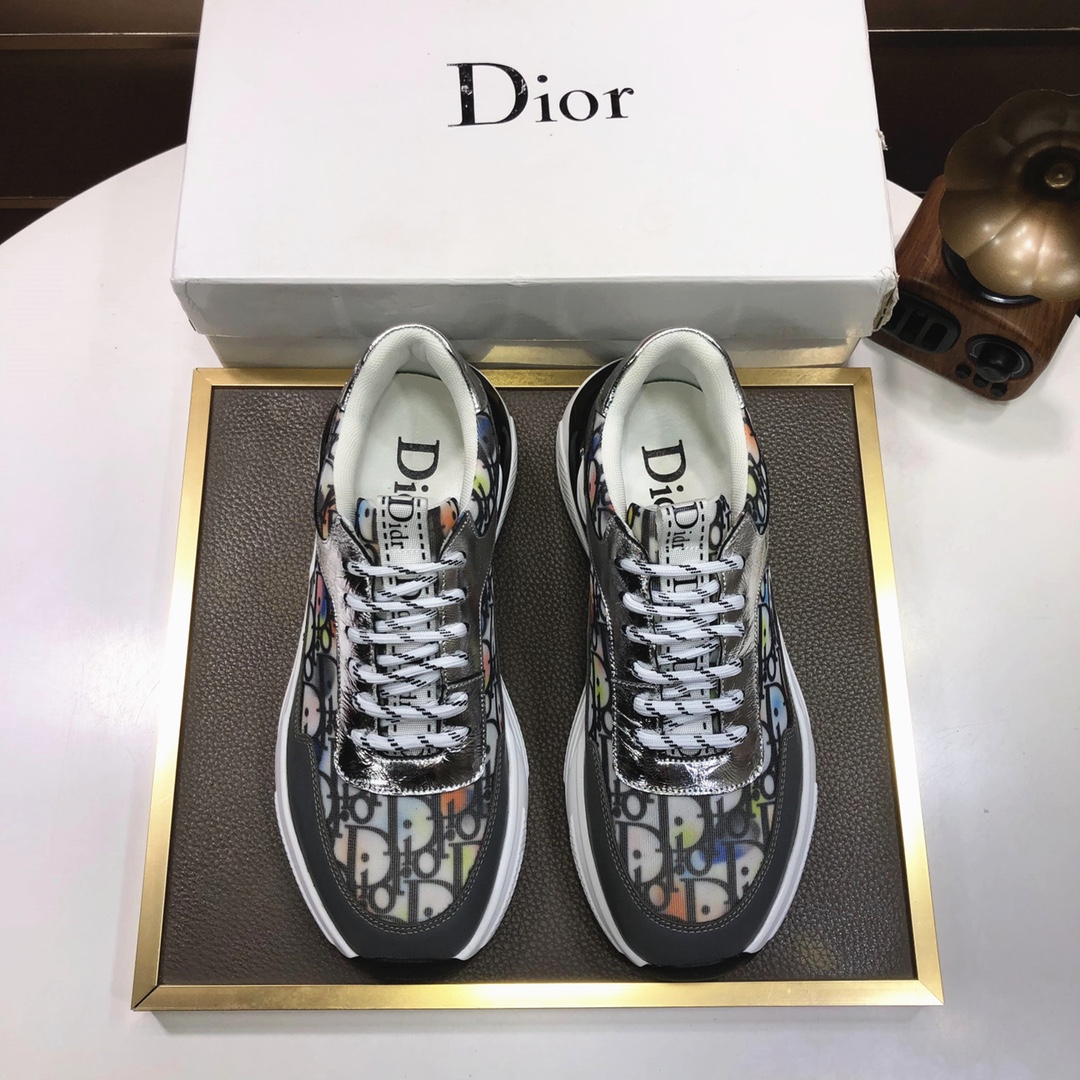 I5 Dior 迪奥   官网全球首发 男鞋高端品牌 最新力作：意大利进口原版专用布面料+进口羊皮内里原版包头橡胶大底 柔软舒适,让行走更加便捷舒适尺码:38-44 45可定制