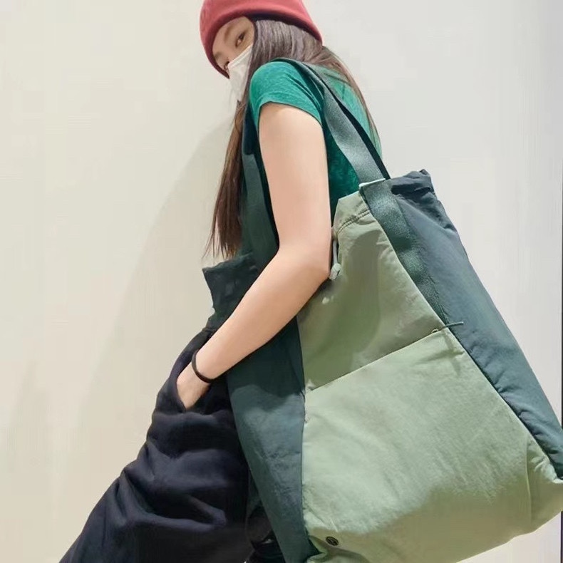 lululemon Dual-Function Convertible Backpack to Tote - Comprehensive 2