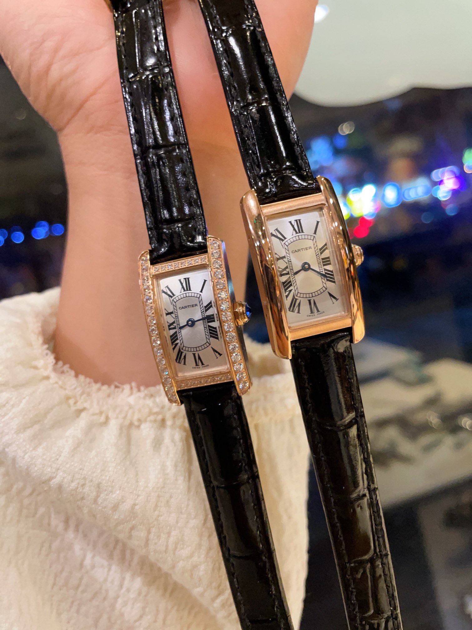 360 卡地亚-Cartier Tank Américaine腕表小号表款采用蓝宝水石