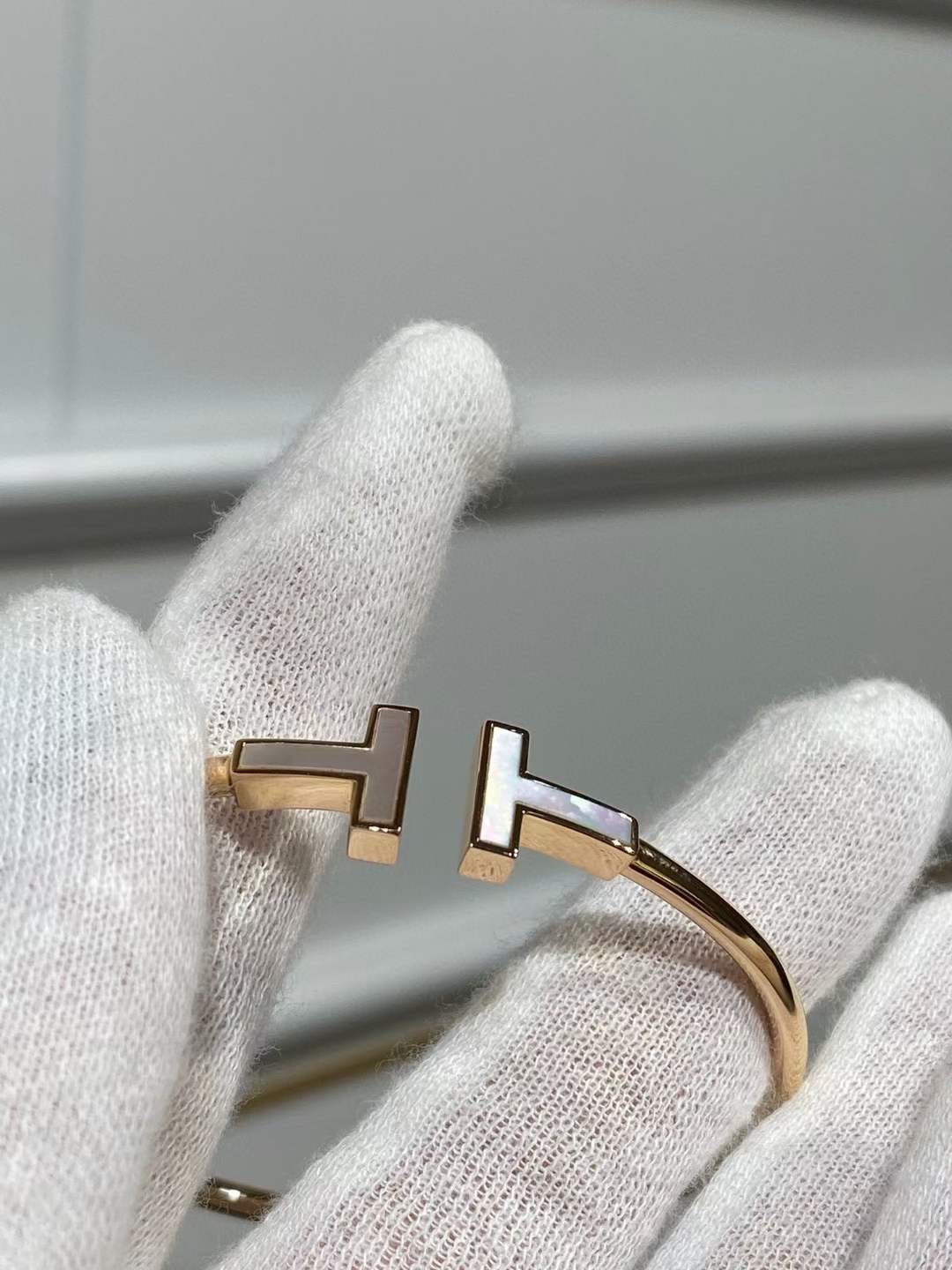 Tiffany & Co. Tiffany&Co. 白贝伴钻双t手镯