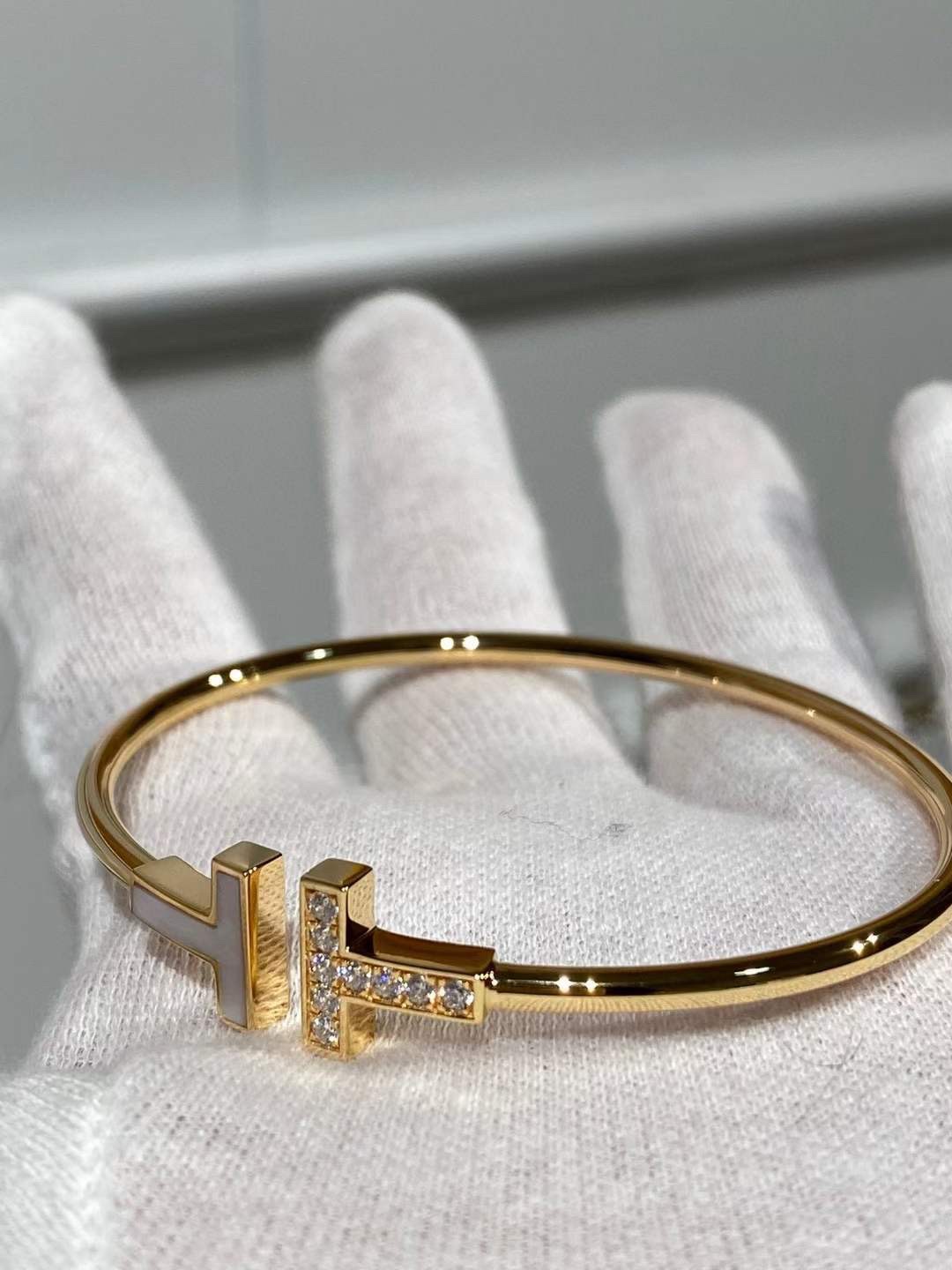 Tiffany & Co. Tiffany&Co. 白贝伴钻双t手镯