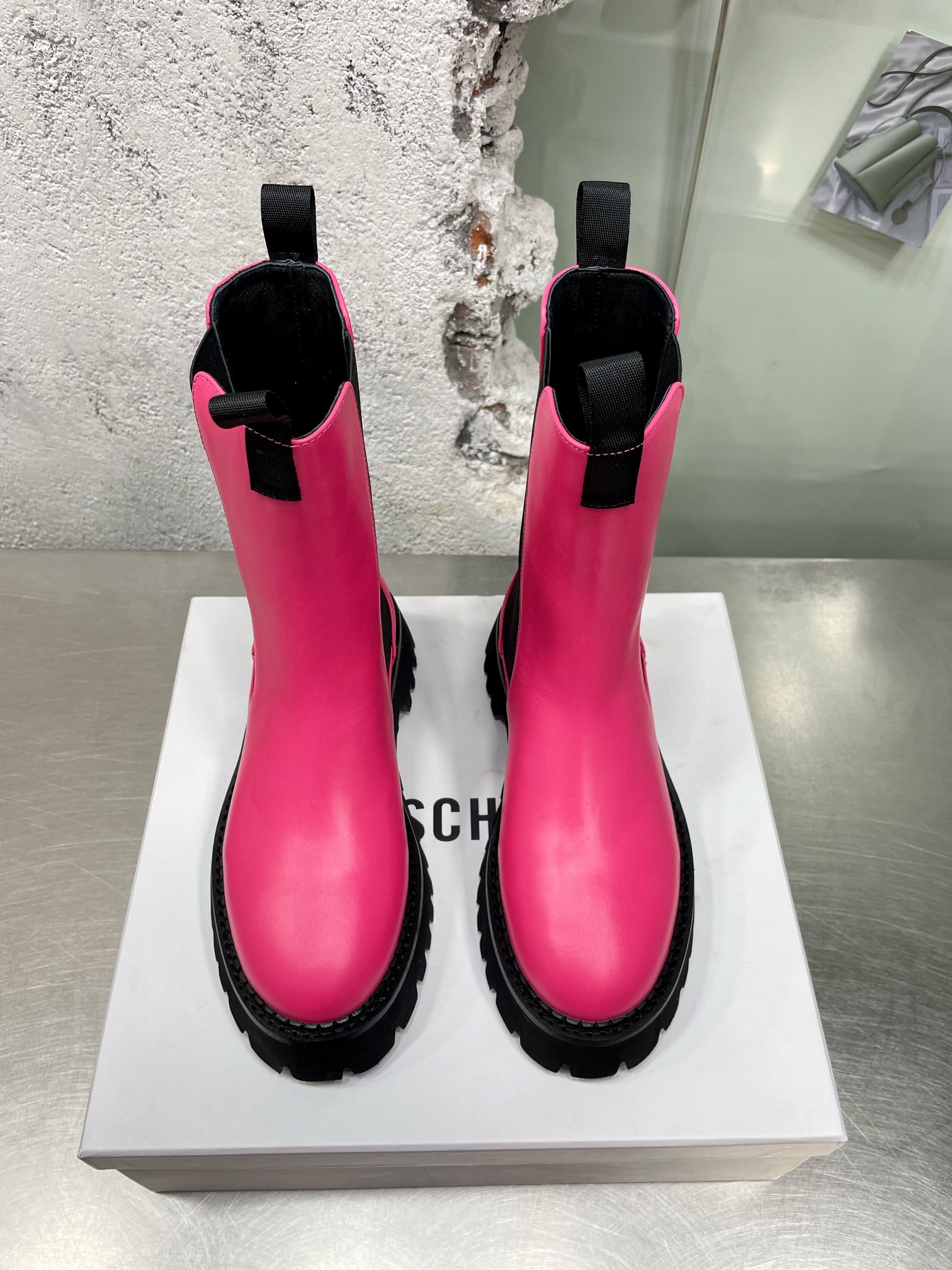 You Are Searching Moschino Supplier On clothesyupoo.com | Yupoo
