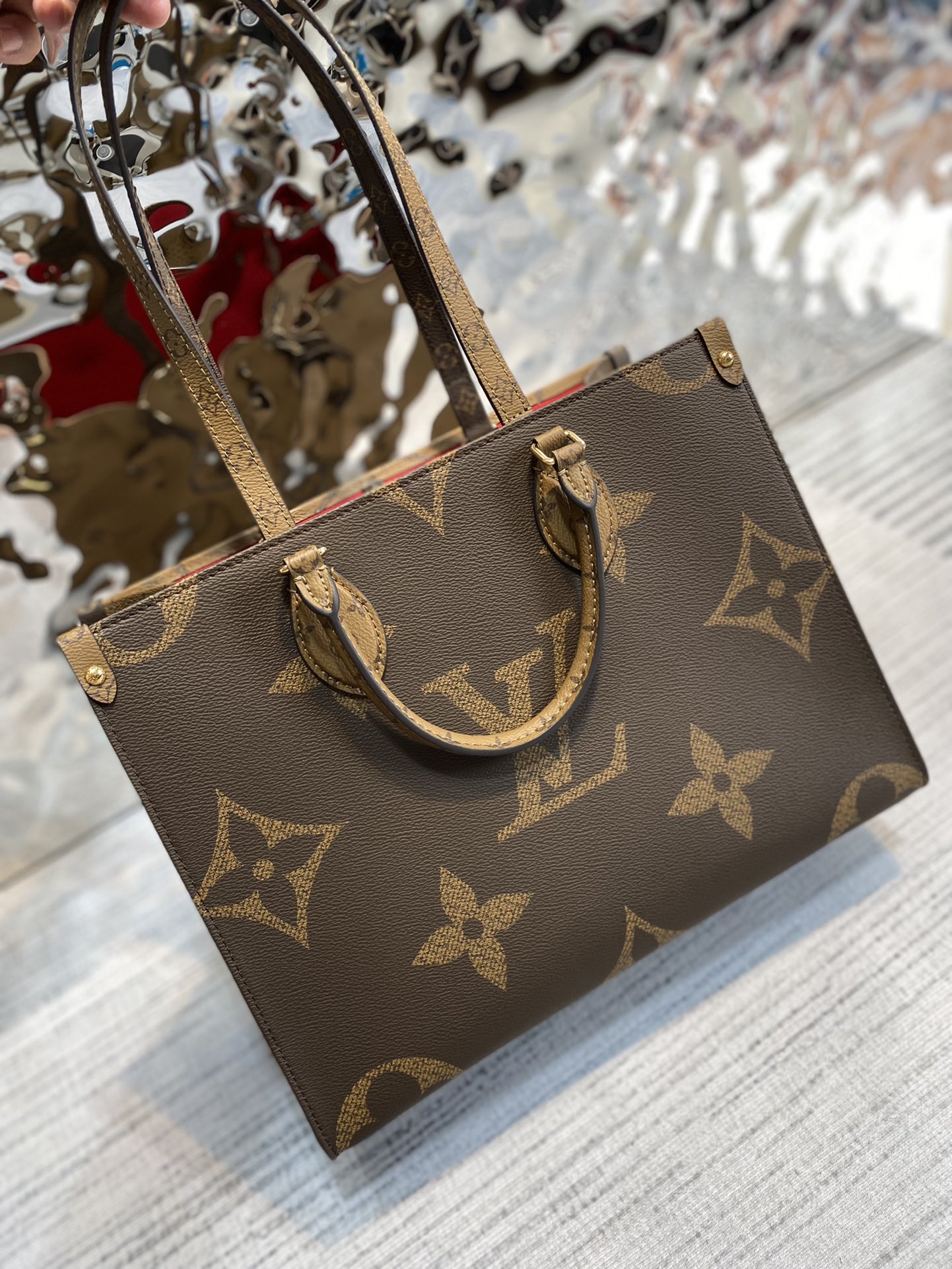 NO:176334,Onthego Medium More Details Appreciation Model M45039,19860909Onthego 中号更多细节鉴赏 型号M45039,,Bag