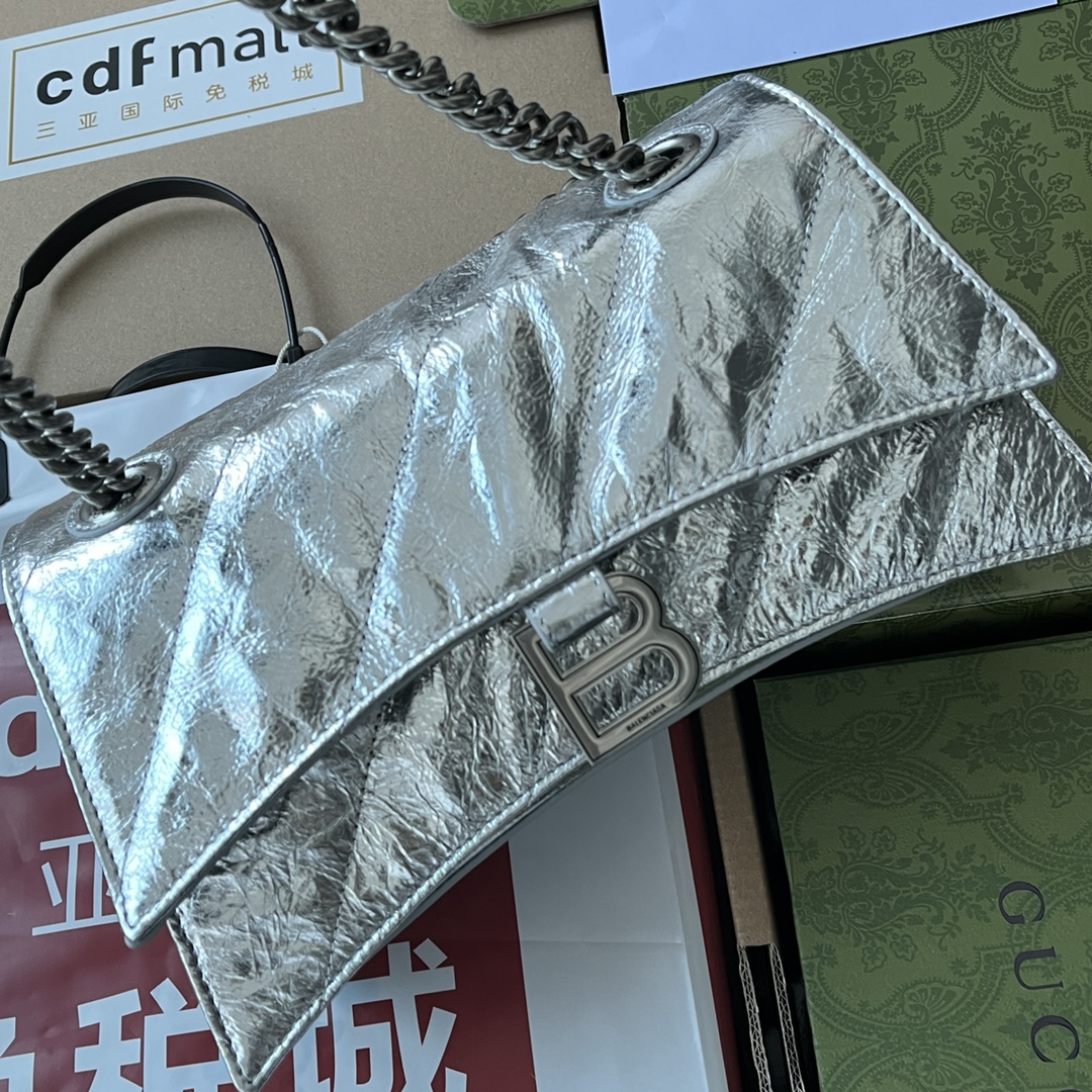 原厂皮配Cdfmall三亚免税店手提袋来自巴黎世家22年秋冬系列Crush气场强大的实用型大包包强势回归