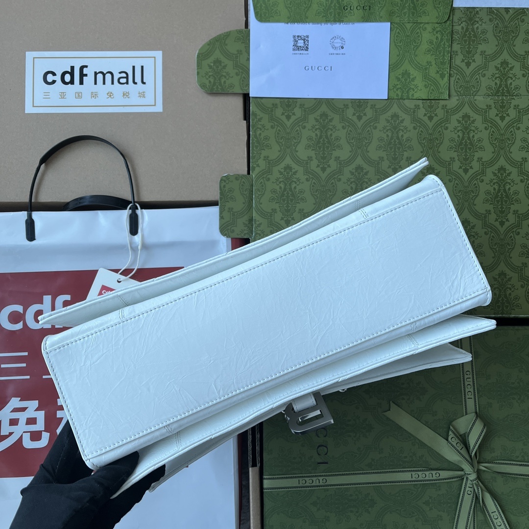 原厂皮配Cdfmall三亚免税店手提袋来自巴黎世家22年秋冬系列Crush气场强大的实用型大包包强势回归