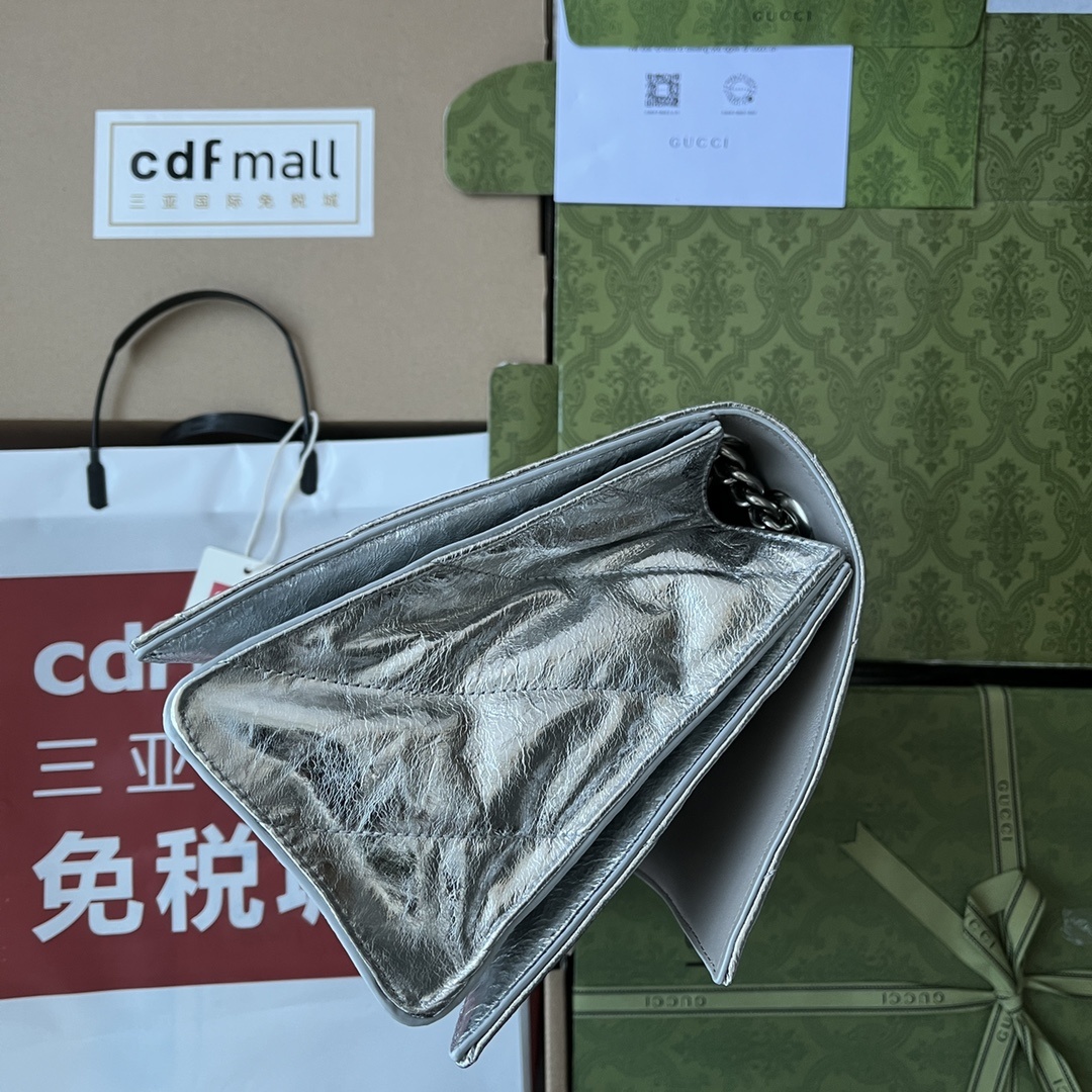 原厂皮配Cdfmall三亚免税店手提袋来自巴黎世家22年秋冬系列Crush气场强大的实用型大包包强势回归