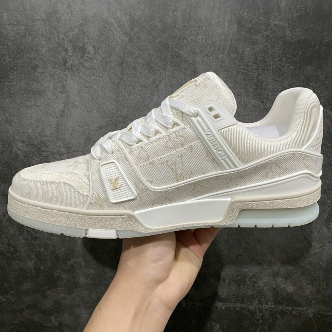 The strongest version of LV Trainer produced in Dongguan, the top version of Guangzhou in white canvas