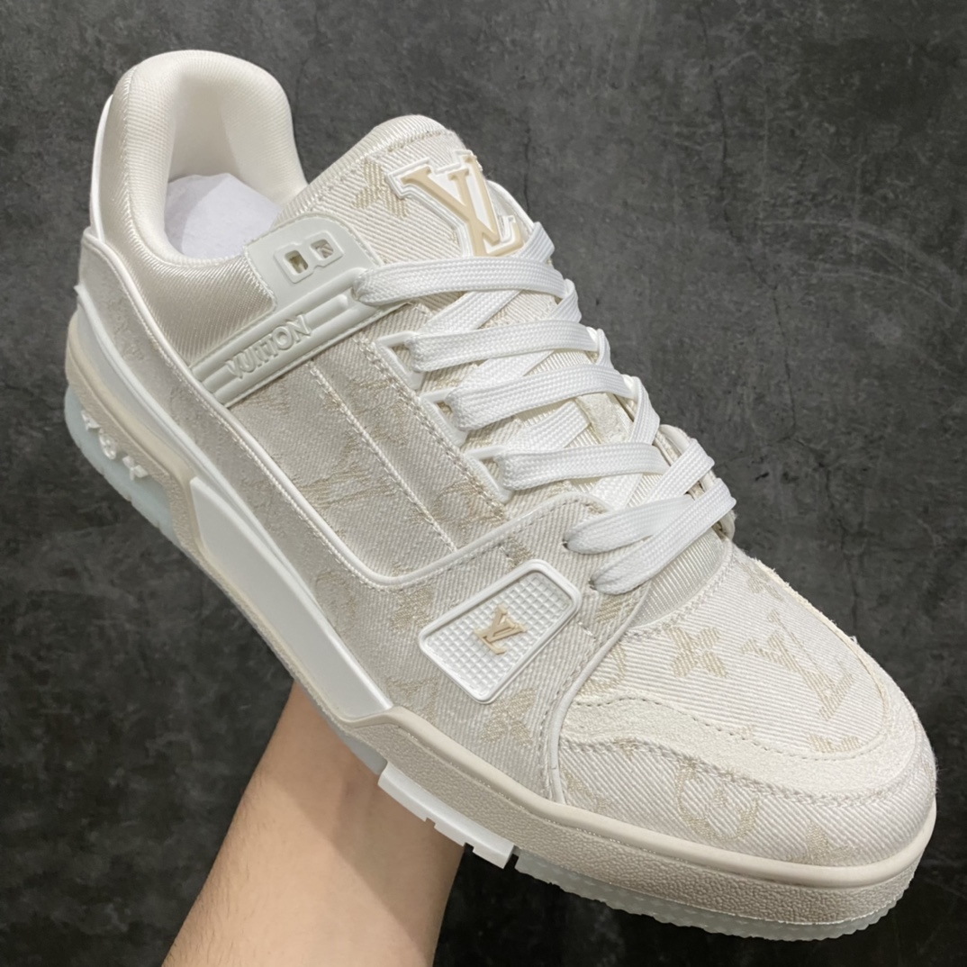 The strongest version of LV Trainer produced in Dongguan, the top version of Guangzhou in white canvas