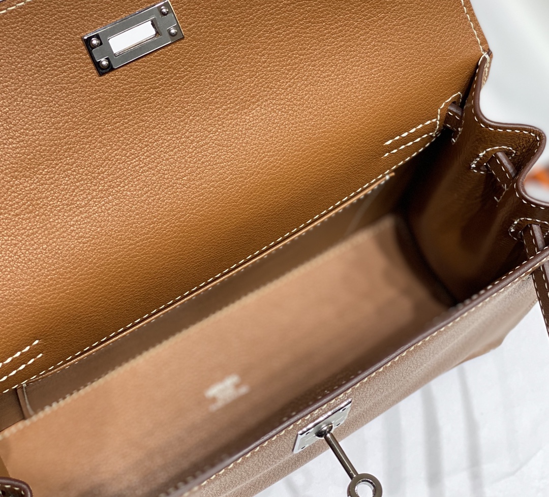 路易威登 Louis Vuitton 高定典藏名品高定成衣时装外套连衣裙衬衫T恤 #A65D35DC 9