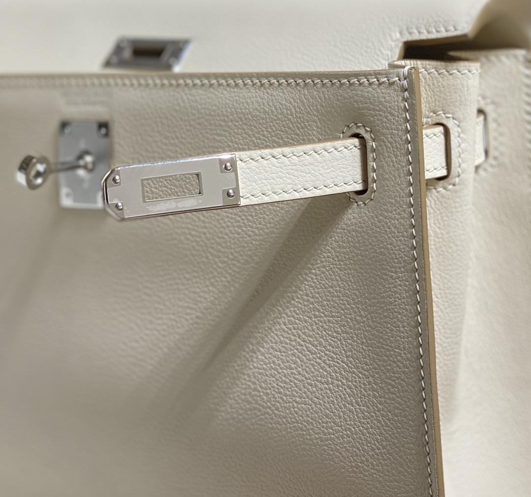 路易威登 Louis Vuitton 高定典藏名品高定成衣时装外套连衣裙衬衫T恤 #74305FB4 6