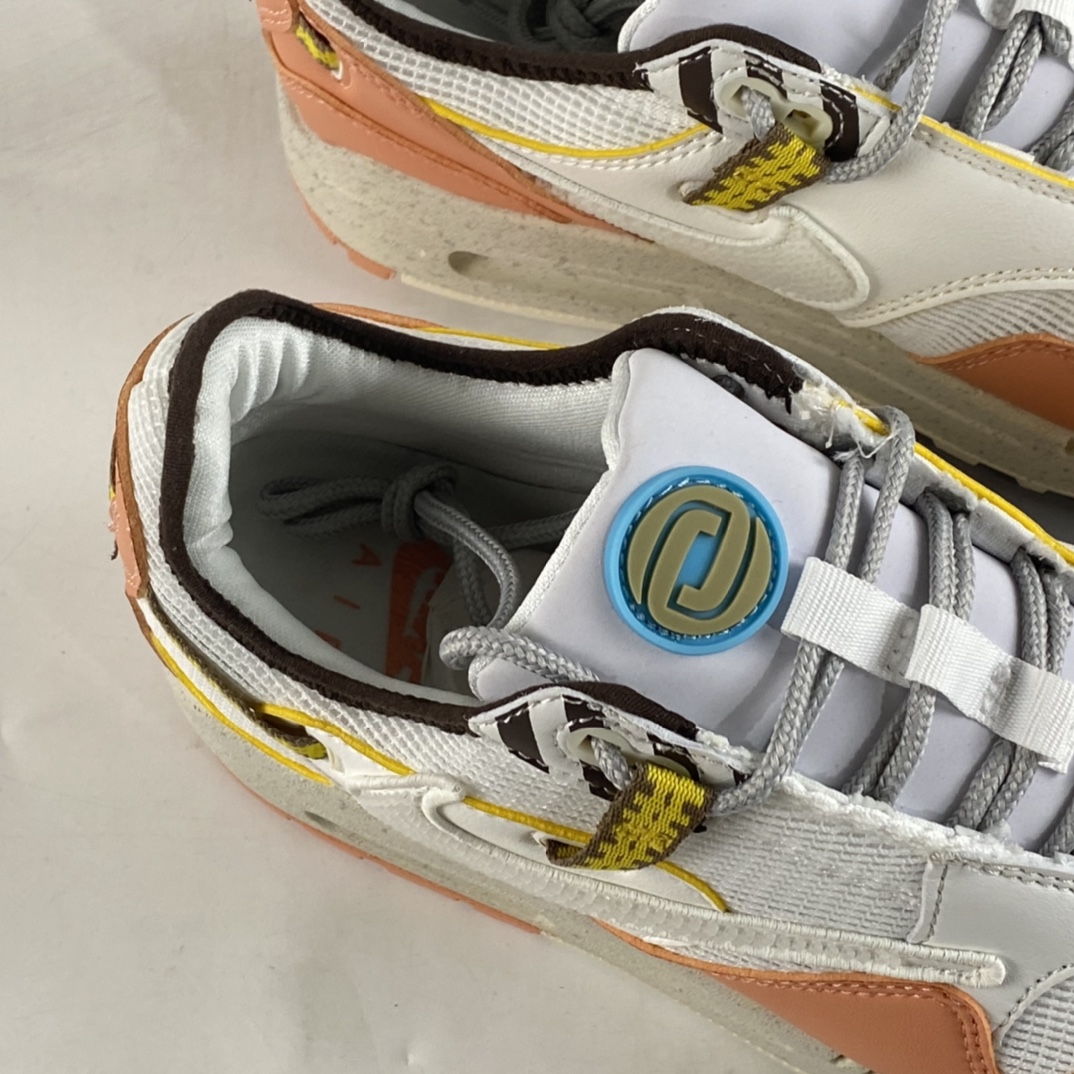 P240 Travis Scoot x Nike Air Max 1 联名款跑鞋 DO9392-800