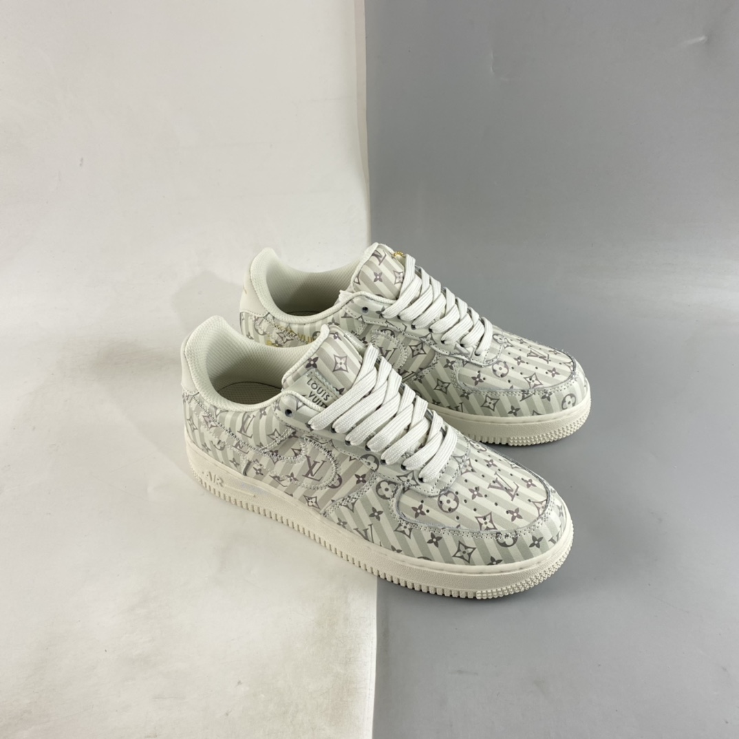 P240 驴牌 x Nike Air Force 1'07 Low 联名款空军一号低帮板鞋