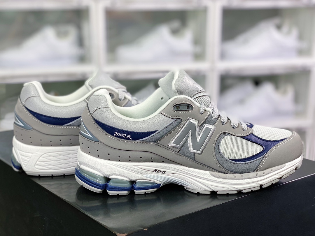 Thisisneverthat x NB ML2002 series retro daddy casual sports jogging shoes M2002RTH