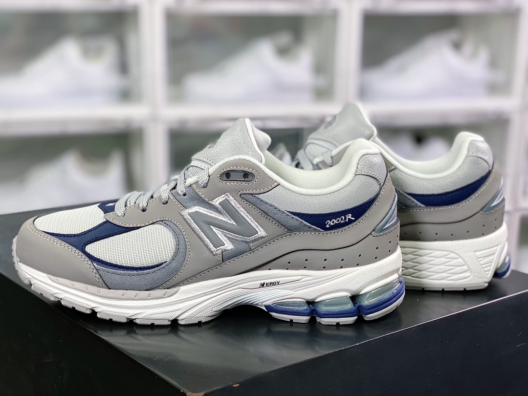 Thisisneverthat x NB ML2002 series retro daddy casual sports jogging shoes M2002RTH