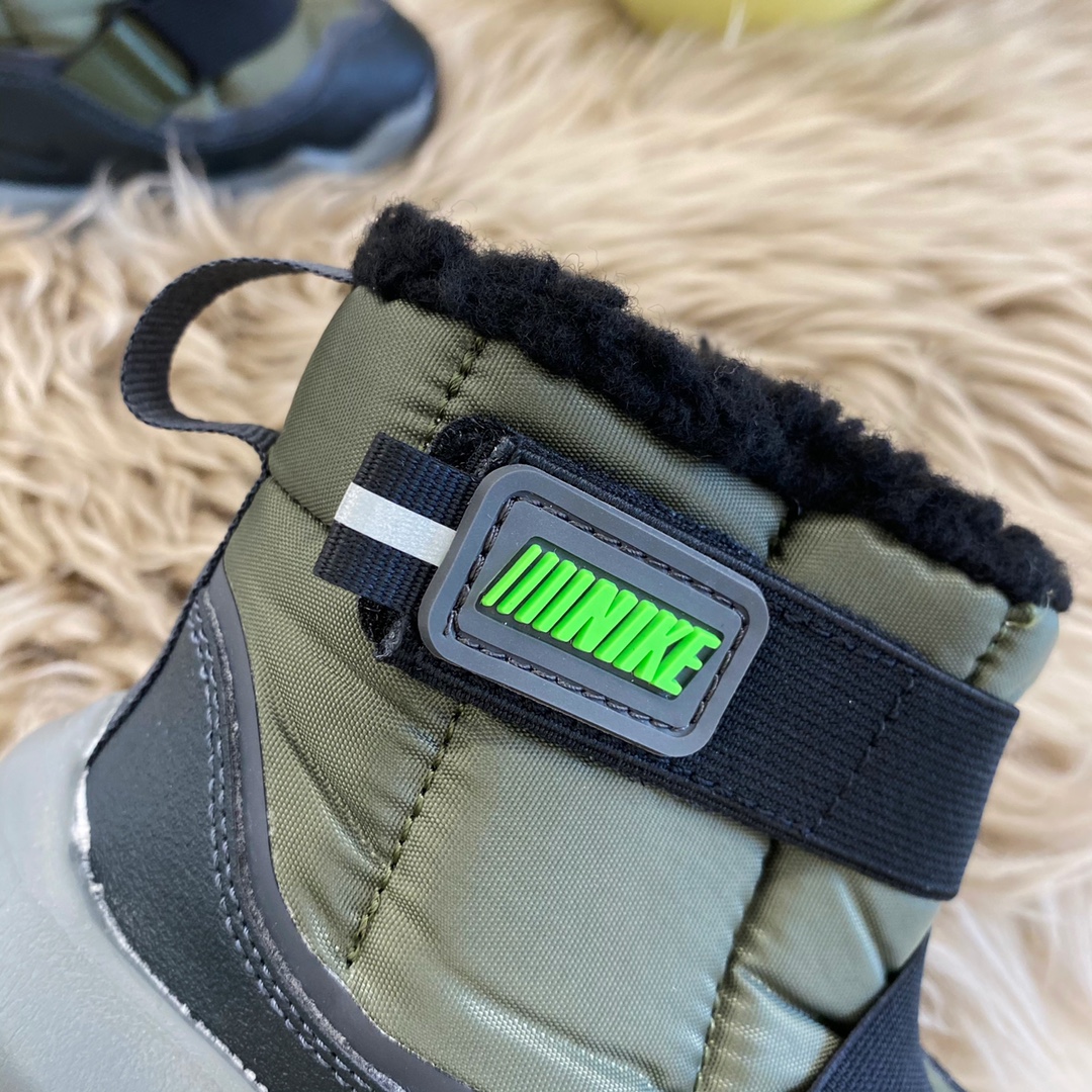 图片[7]-NK FA小飞碟雪地靴🛸24-37码 超洋气的羊羔绒小飞碟雪地靴👇🏻非常有设计感，上脚就是立马变身时尚小潮人。还很轻很软，好穿的呀！-选品中心