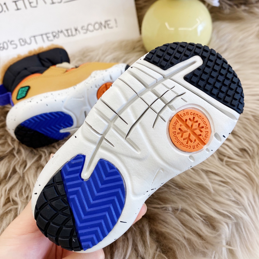 图片[6]-NK FA小飞碟雪地靴🛸24-37码 超洋气的羊羔绒小飞碟雪地靴👇🏻非常有设计感，上脚就是立马变身时尚小潮人。还很轻很软，好穿的呀！-选品中心