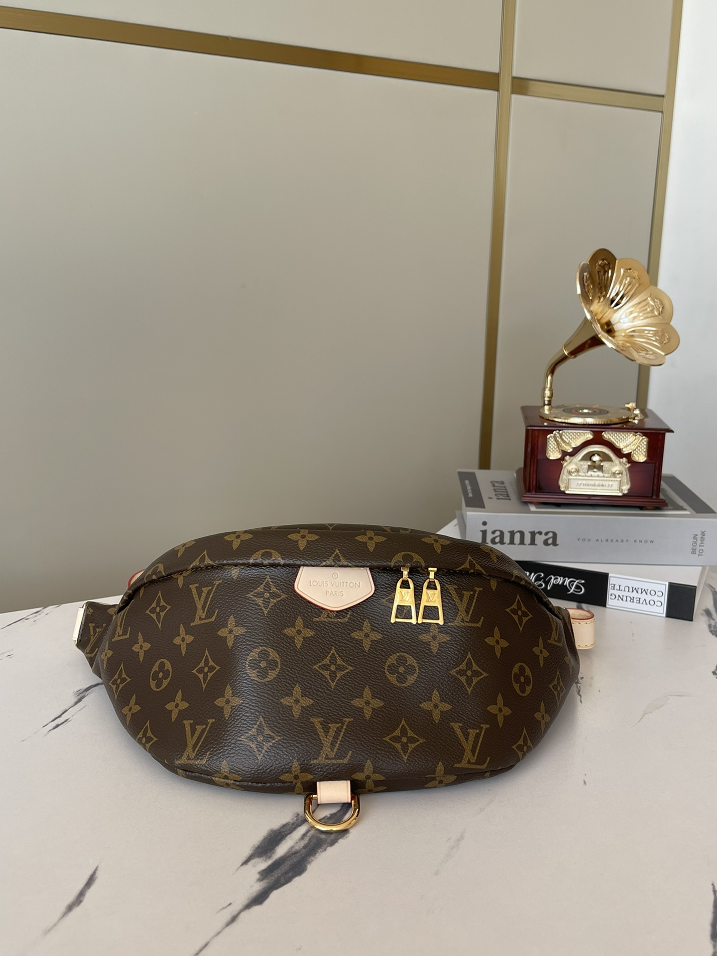 M43644 riñonera para presbicia serie de bolsos para el pecho