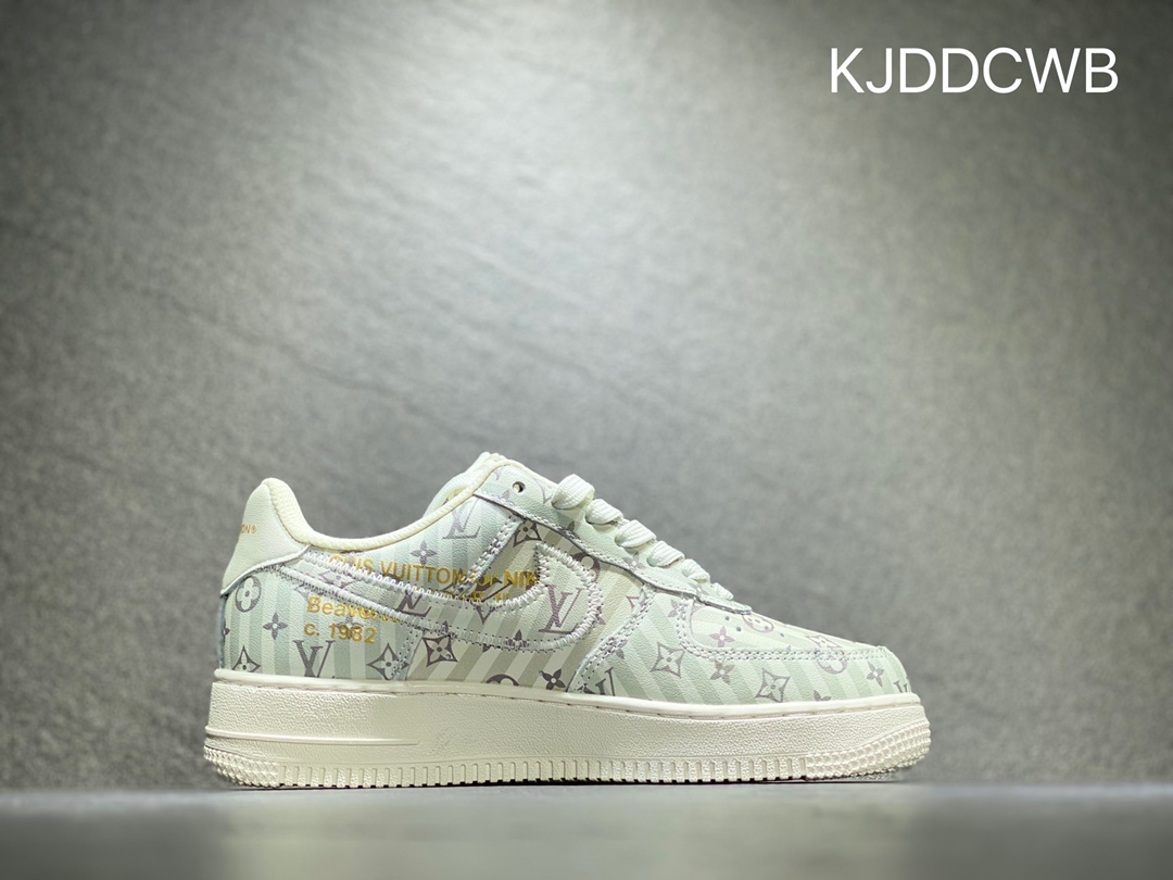 240 Nike Air Force 1 空军一号  DB2260-199