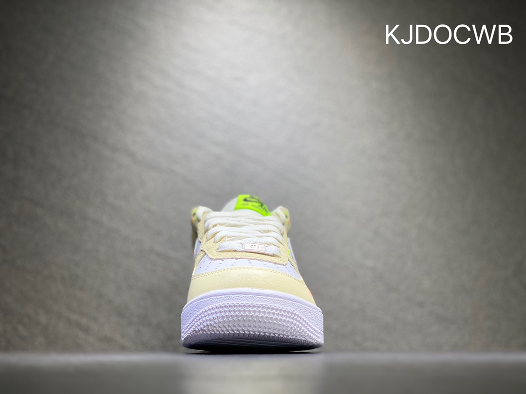 200 Nike Air Force 1 空军一号 FB1852-111